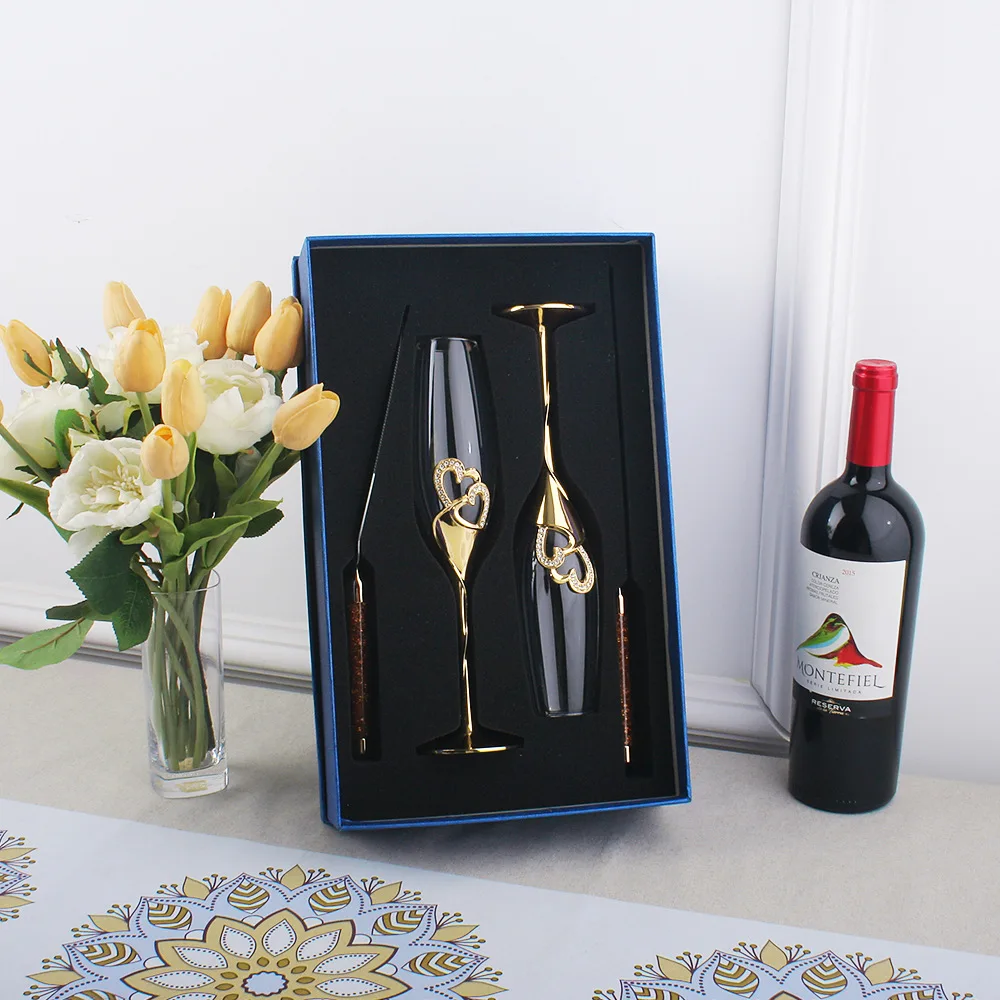 custom logo etched crystal diamond wedding champagne flutes and gold cake knife server sets with gift box