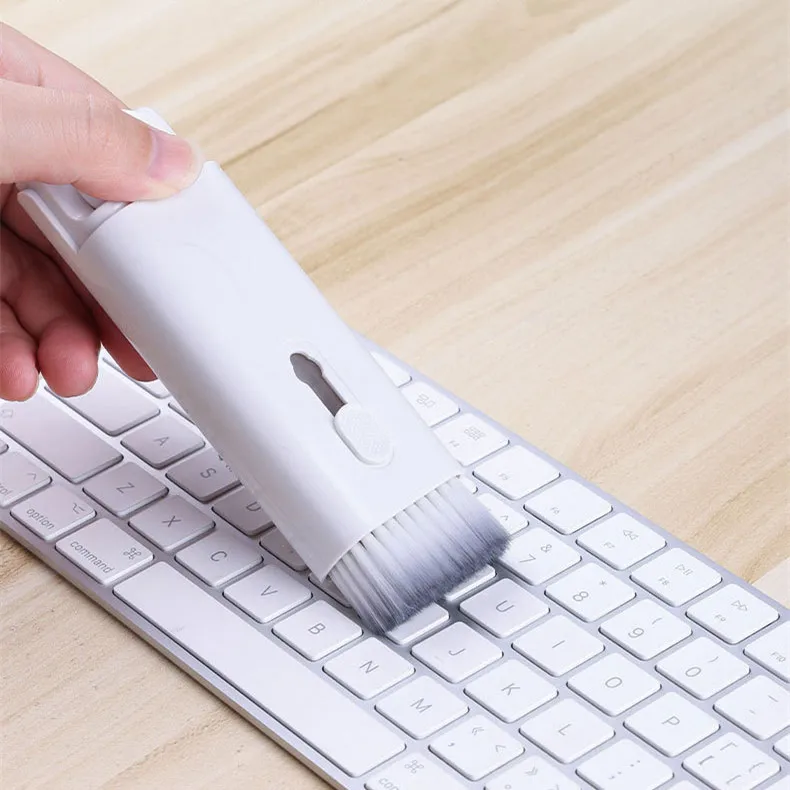 7 in 1 Cleaner Kit for Electronics Multifunctional Headphone Keyboard Cleaning Brush