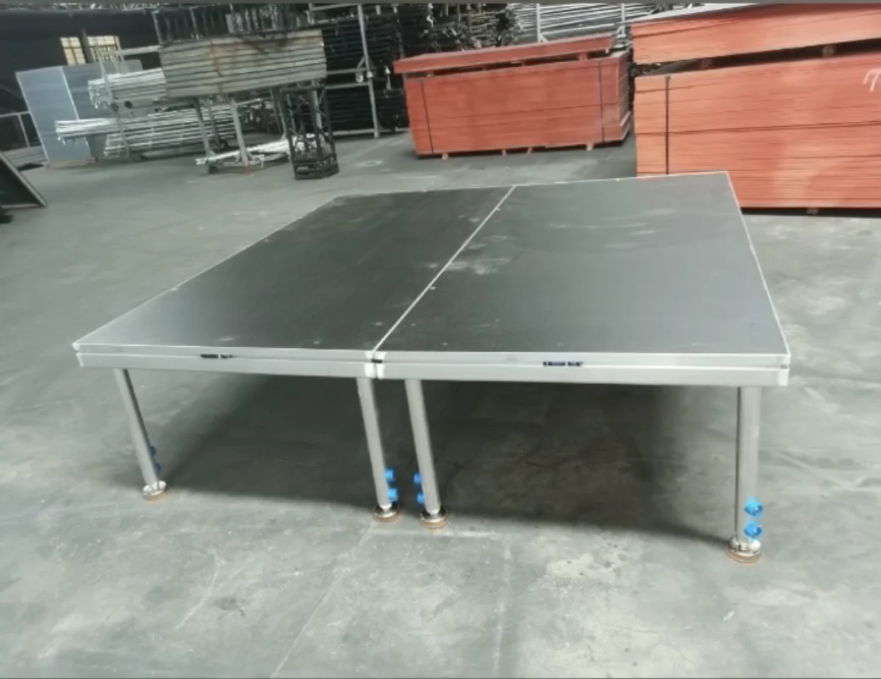 Manufacturer Aluminum Portable Outdoor Stage Platform Adjustable Portable Event Concert Stage