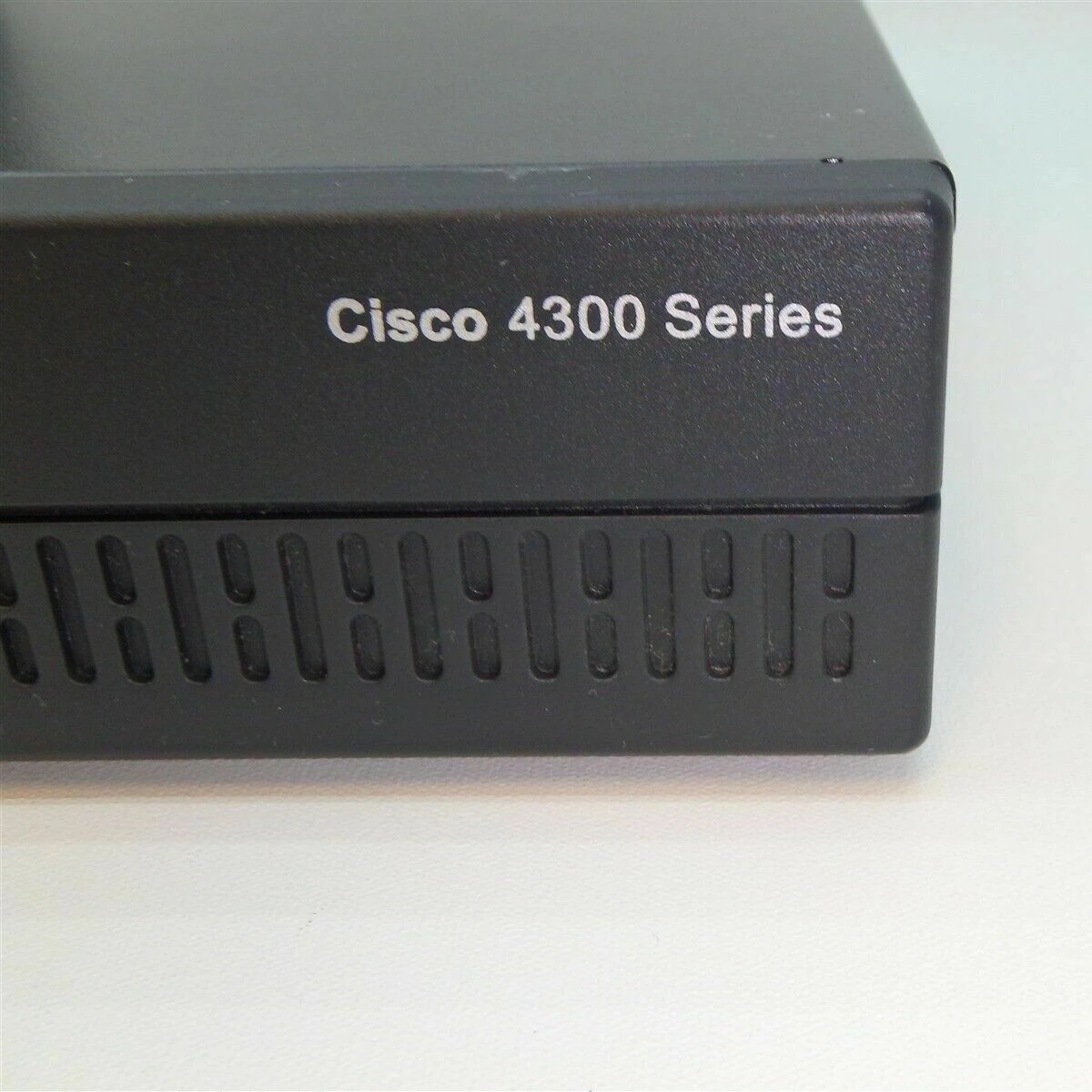 ISR4321/K9 Gigabit Router Original ISR 4321 Integrated Services Router with Security Bundle