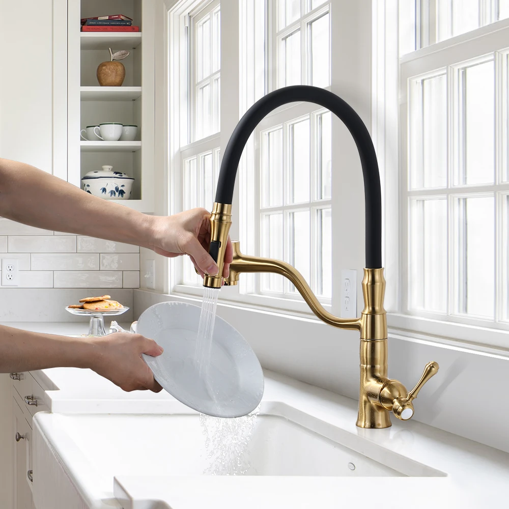 Brass Golden Kitchen Faucet Pull Down Sprayer Nozzle Hot Cold Water Mixer Tap Single Handle Kitchen Sink Taps
