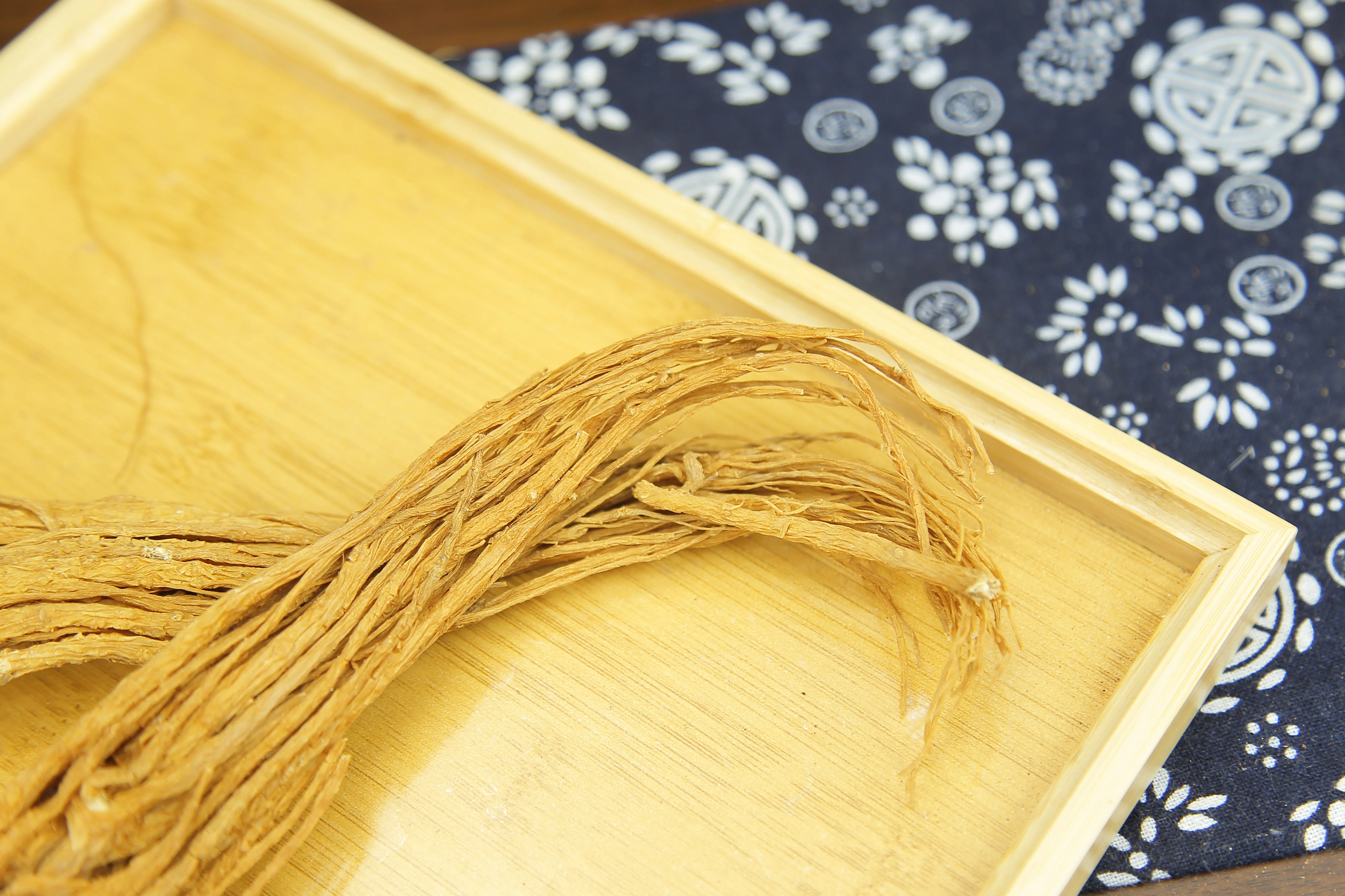 Wholesale Extract Angelica Root Powder Organic Angelica Dahurica