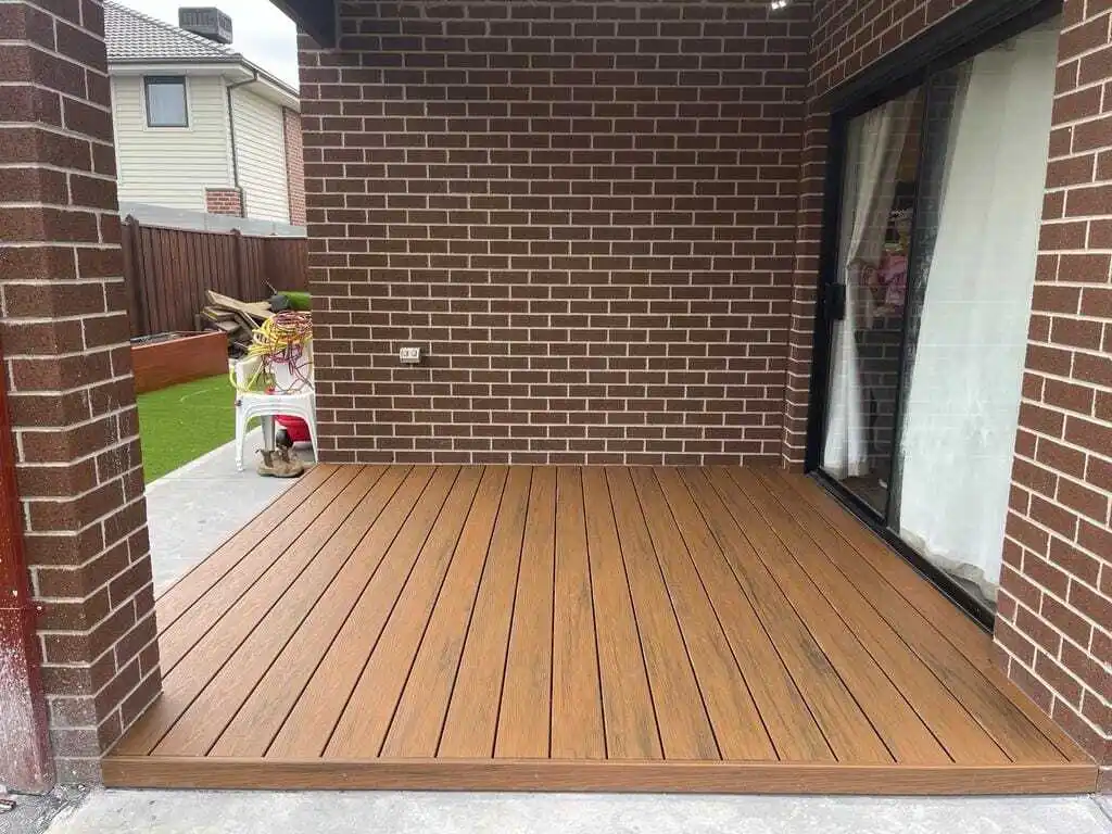 Co-extruded double color wpc floor decking/composite decking for Outdoor Floor  wood look flooring
