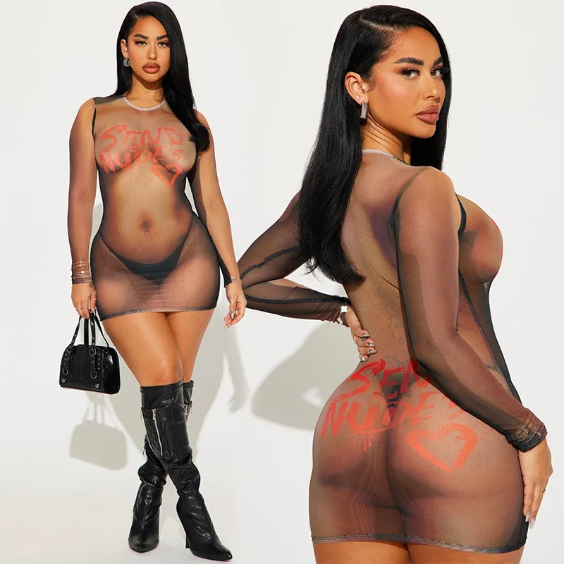 New fashion and personalized print perspective long sleeved buttocks wrapped dress