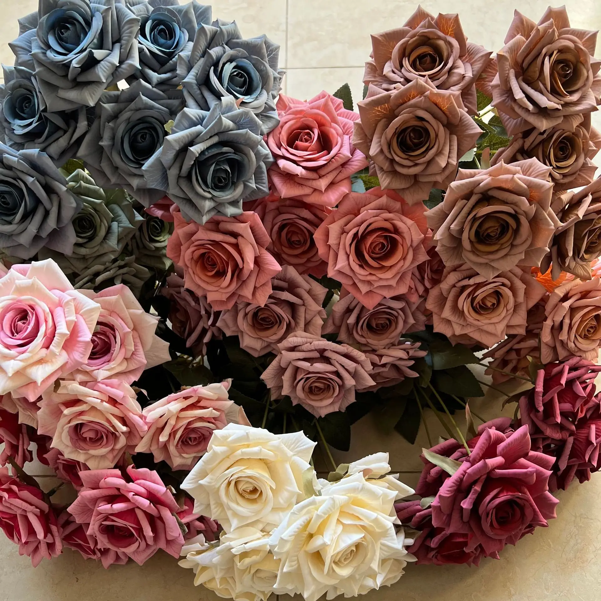 2023 New Good Quality 7 Head Artificial Flower Cream White Rose Bouquets for Wedding