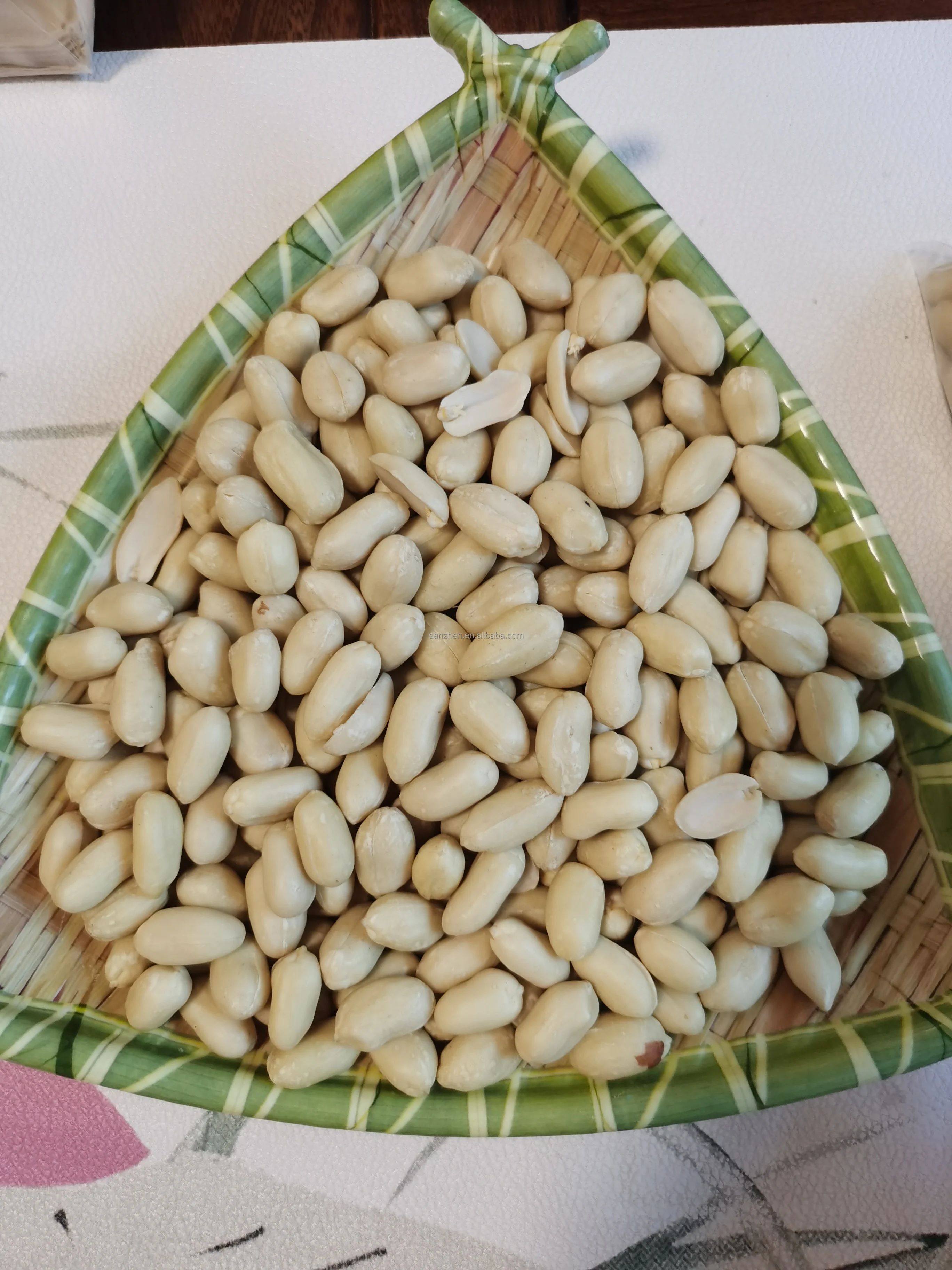 Roasted Blanched Peanut Kernels and Crushed Peanuts