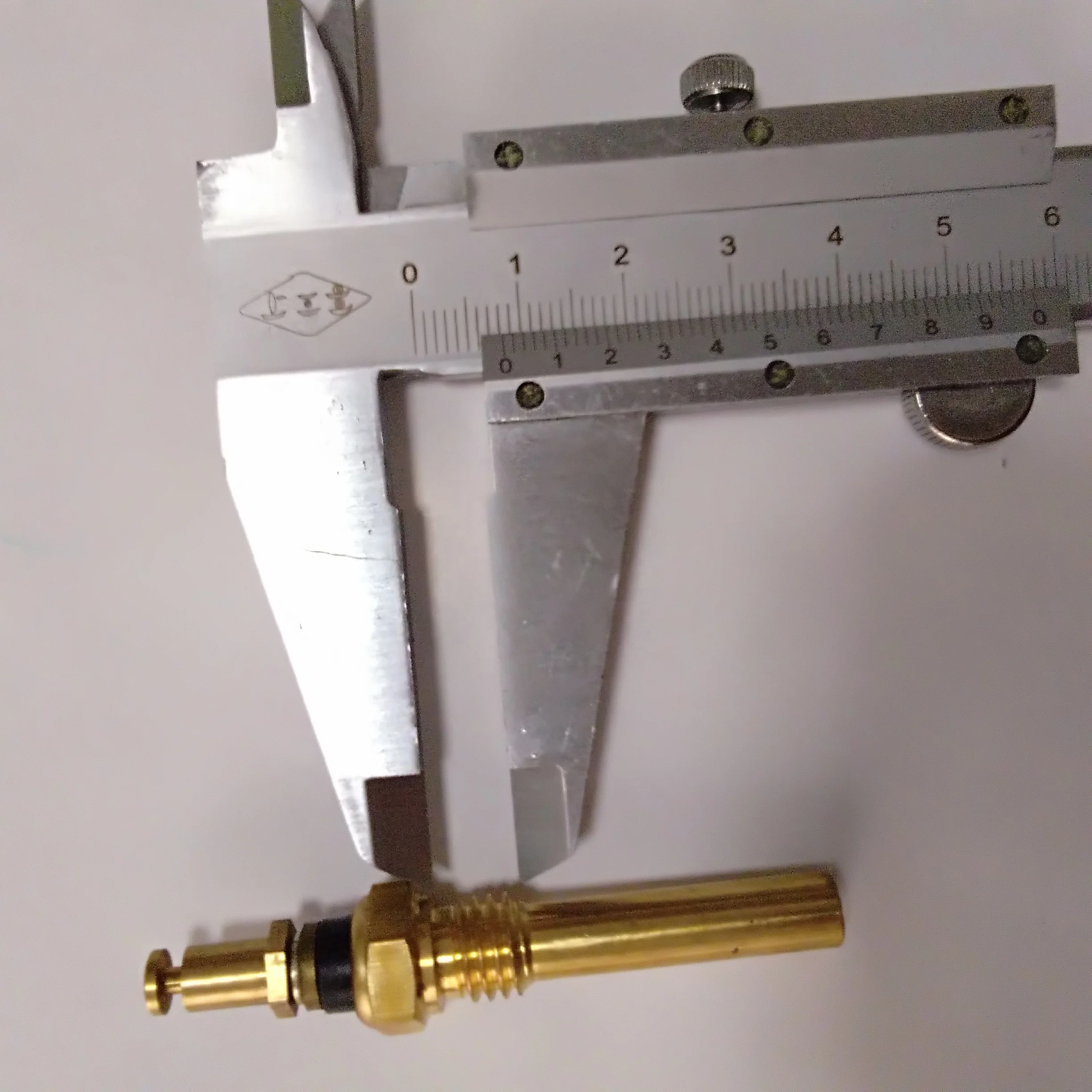 F4L914 diesel engine parts temperature sensor 01173469