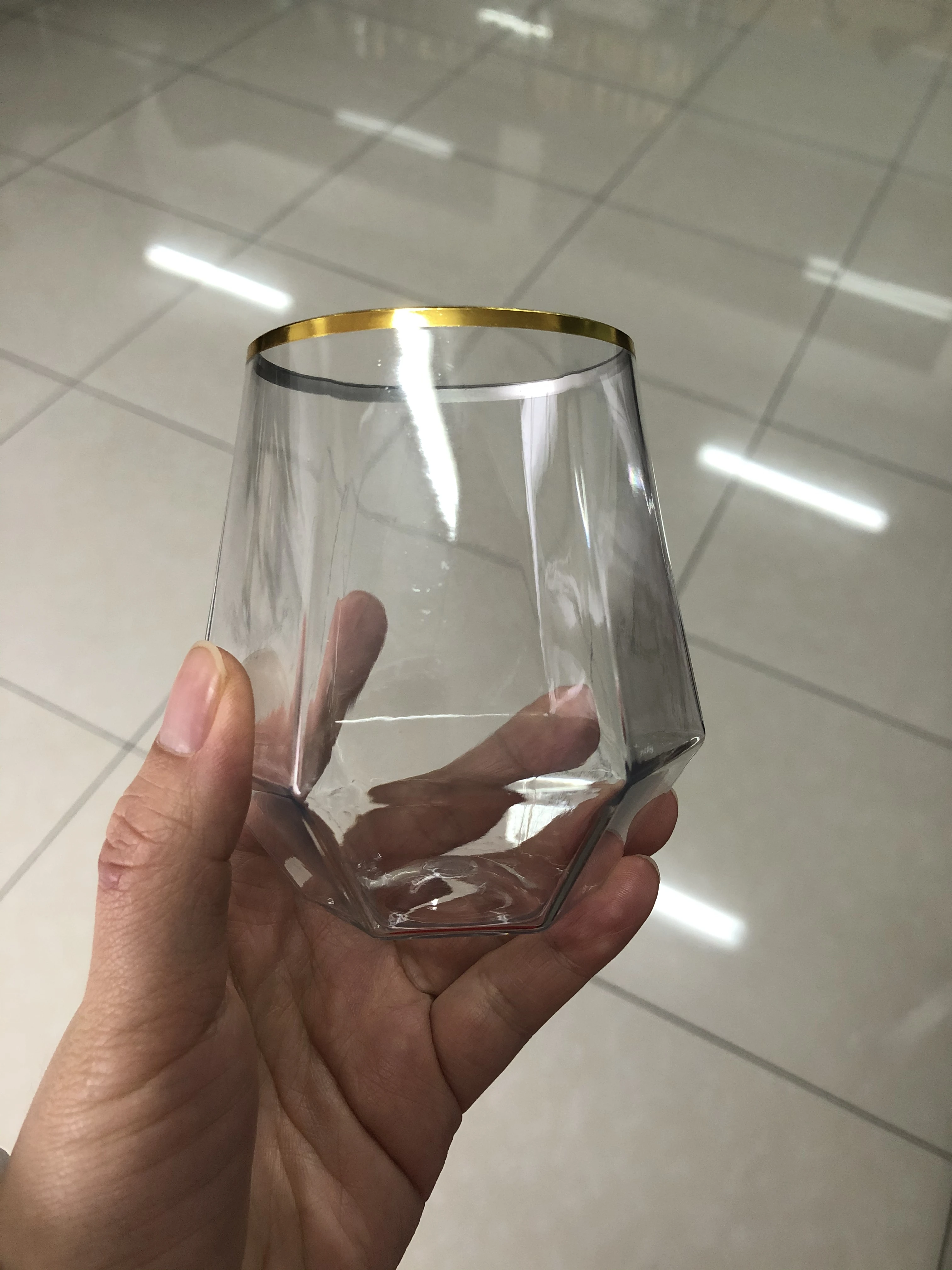 Gold Diamond Shaped Plastic Stemless Wine Glasses Disposable 12 Oz Clear Plastic Whiskey Glasses for Birthday, Weddings