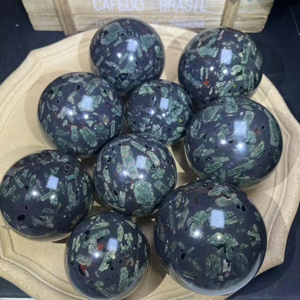 Wholesale Healing Stones Crystal Beautiful Polished Bamboo Leaf Jasper Sphere For Decoration
