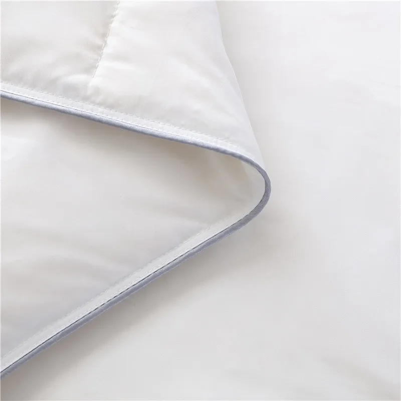 fire resistant FR duck down quilt 233T thread count duck feather duvet wholesale price