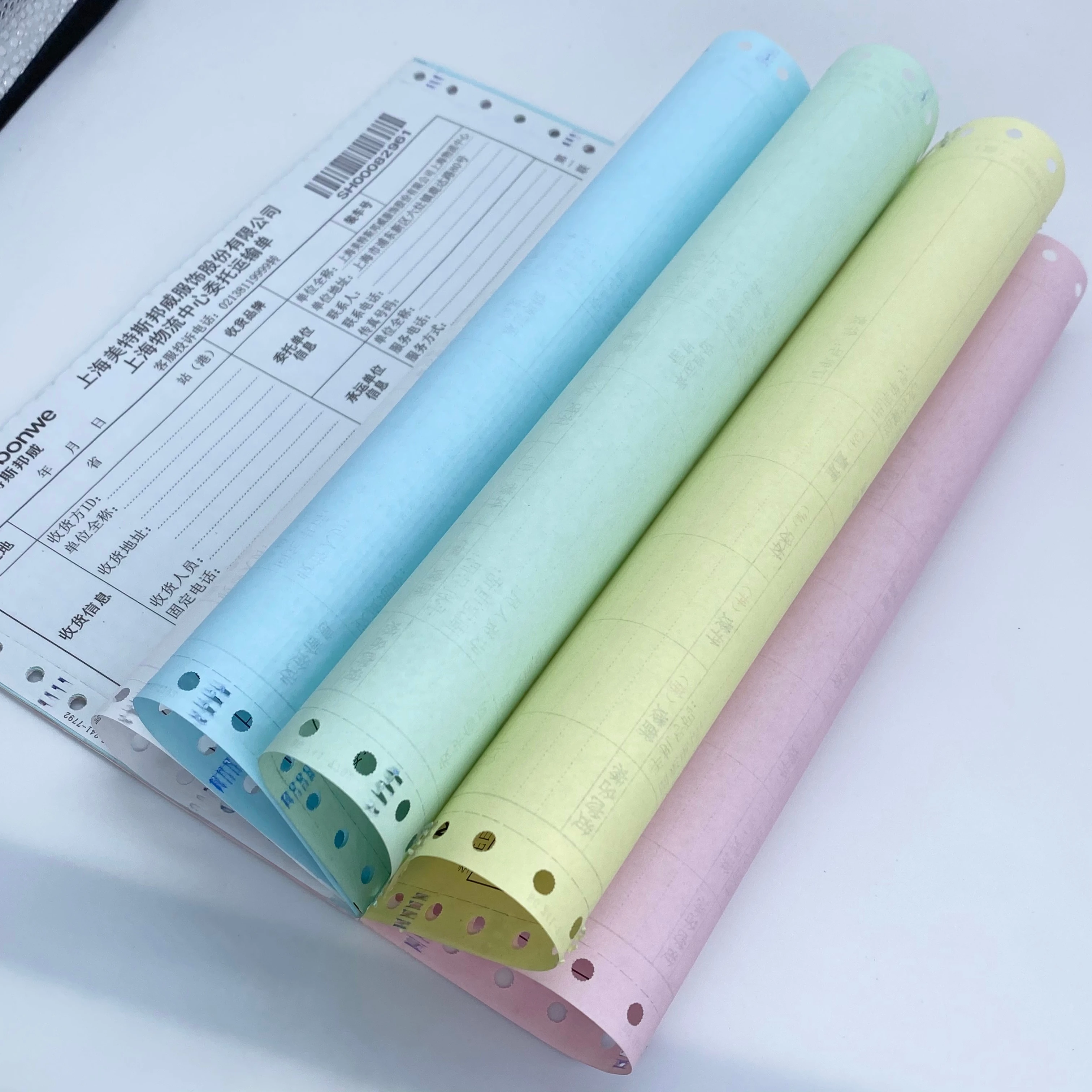 Логистическая курьерская накладка, индивидуальный дизайн, скромная лакировка, индивидуальная КОМПЬЮТЕРНАЯ ФОРМА