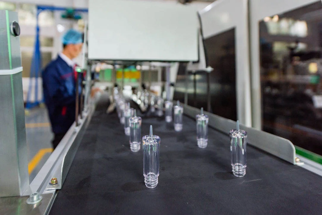 30ml amber plastic essential oil petg bottle with child resistant screw cap