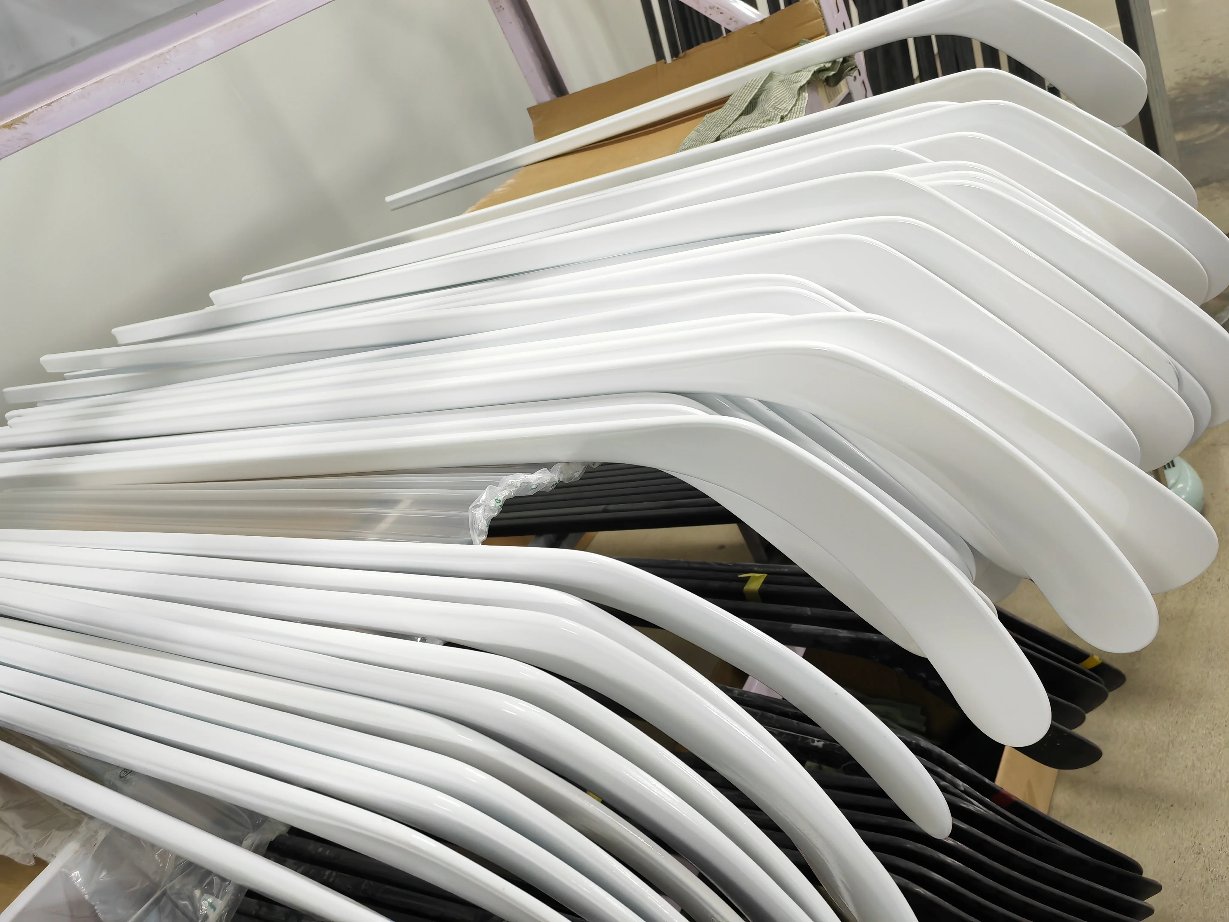 Manufacture Customized Low Kick Ice Hockey Stick 100% Carbon Fiber Lightweight Professional Athletes Wholesale SNR/INT