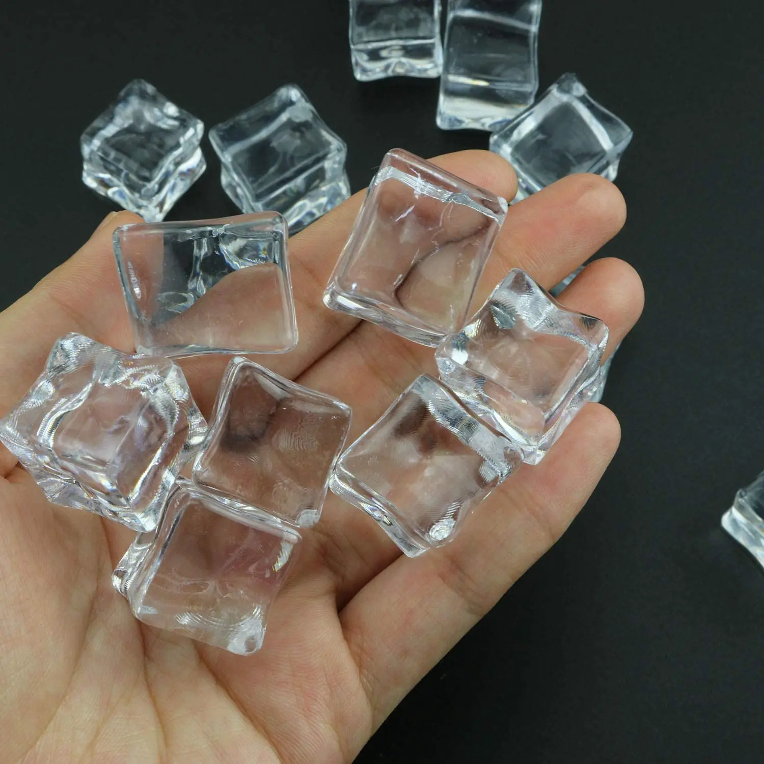 Clear Fake Ice Acrylic Decorative Ice Cubes Display for Home Decoration Wedding Centerpiece Vase Fillers,Photography