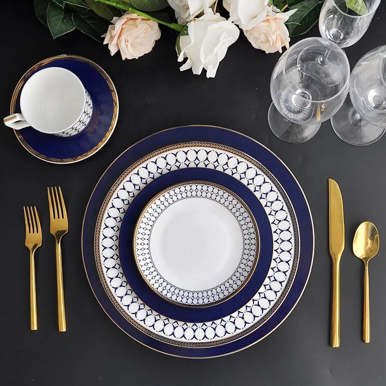 Wholesale Best Royal Fine Bone China Dinnerware Set Contemporary Design with Navy Blue and Gold Rimmed Line for Weddings