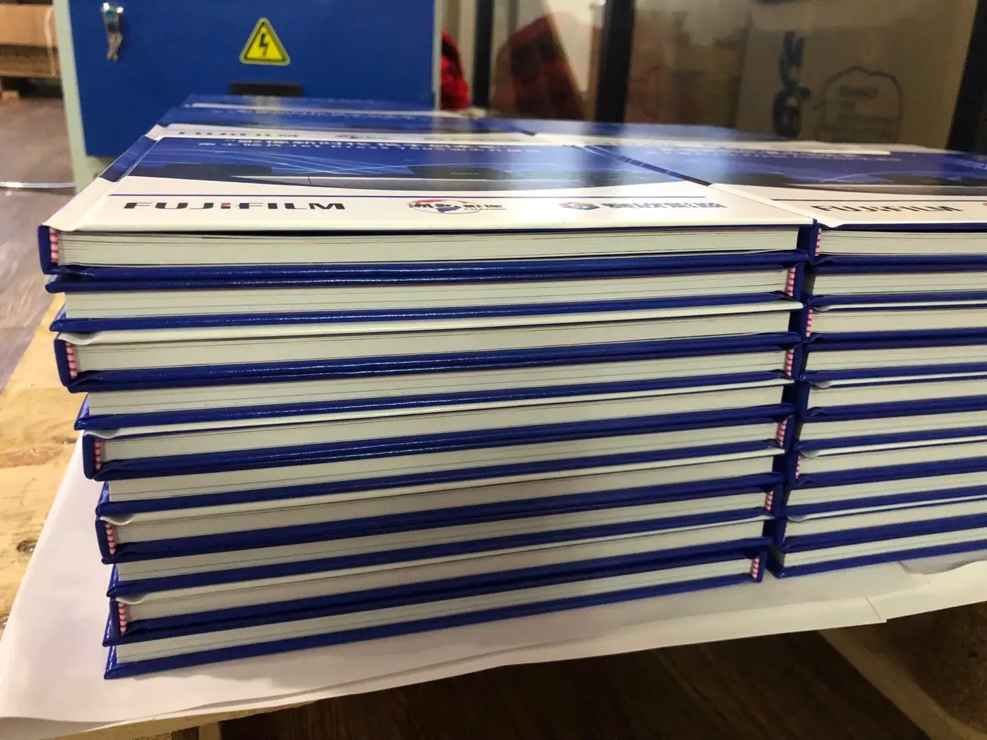 Notebook Making Machine/Book Strap Machine,Photo Albums Stacking Maker With Packaging Efficiency/MF-ASM320