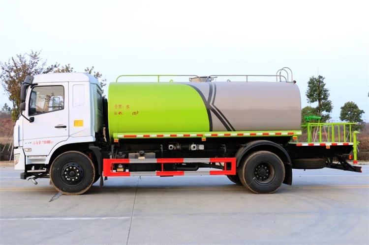 Dongfeng Новый 4x2 4WD дорожный пылеуловитель для грузовика дезинфектор с водяным баком насос дизельного топлива сельскохозяйственное пылеподавление