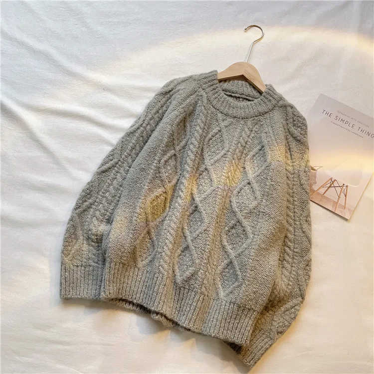 2021 autumn and winter new solid color knitted pullover sweater women retro thick needle twist thick sweater women