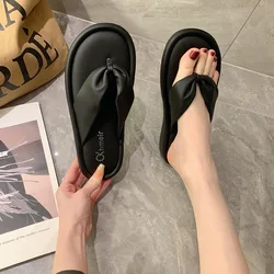 Fashion Ladies Platform Beach Flip Flops Casual Sandals Candy Color Non-Skid Soft Non-Slip Pvc Pu Rubber Flip-Flops Slippers