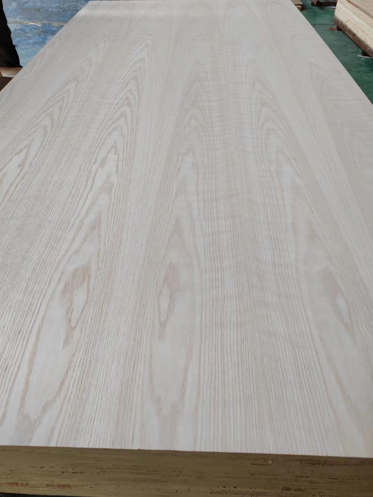 4x8 17mm 18mm AA grade red oak fancy veneer plywood for furniture