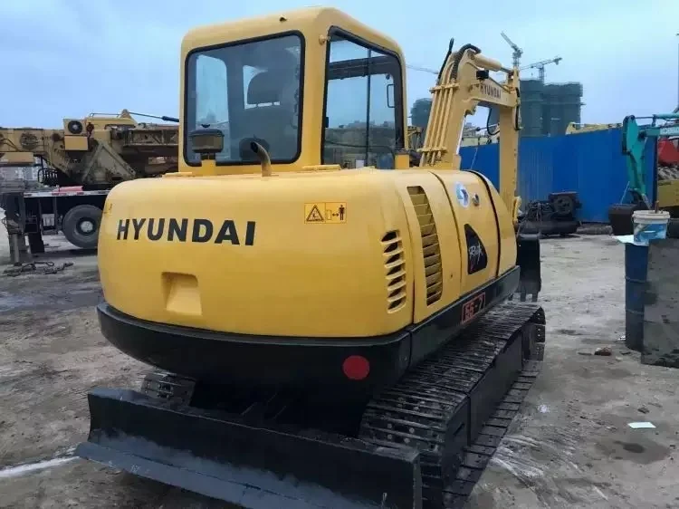 Made in korea 5 ton used hyundai robex 55 excavator r55 minibagger earth excavating r55-7