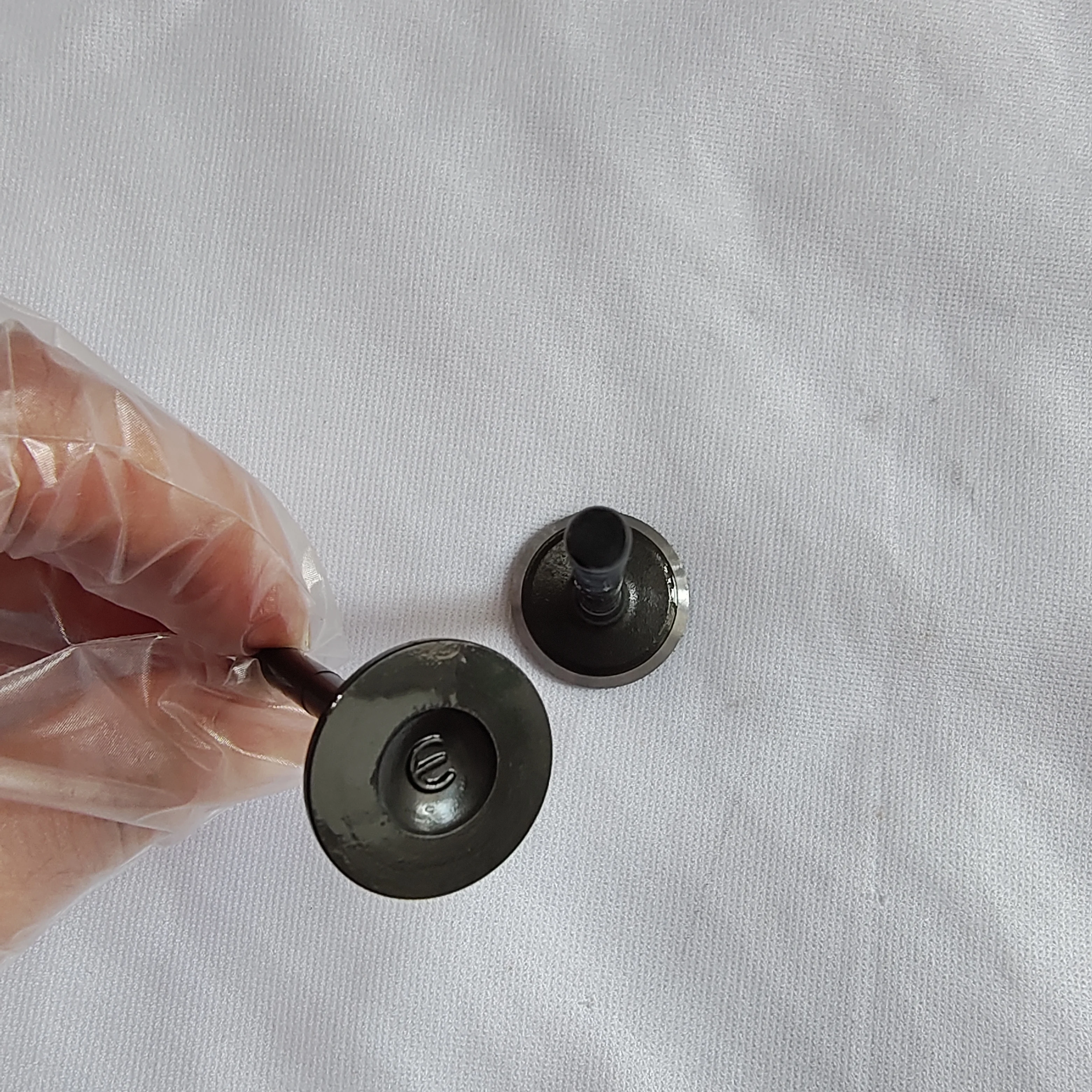 INTAKE AND EXHAUST VALVES FOR TOYOTA NISSAN MITSUBISHI HYUNDAI MAZDA FORD HONDA ISUZU SUZUKI DAIHATSU ENGINE VALVES