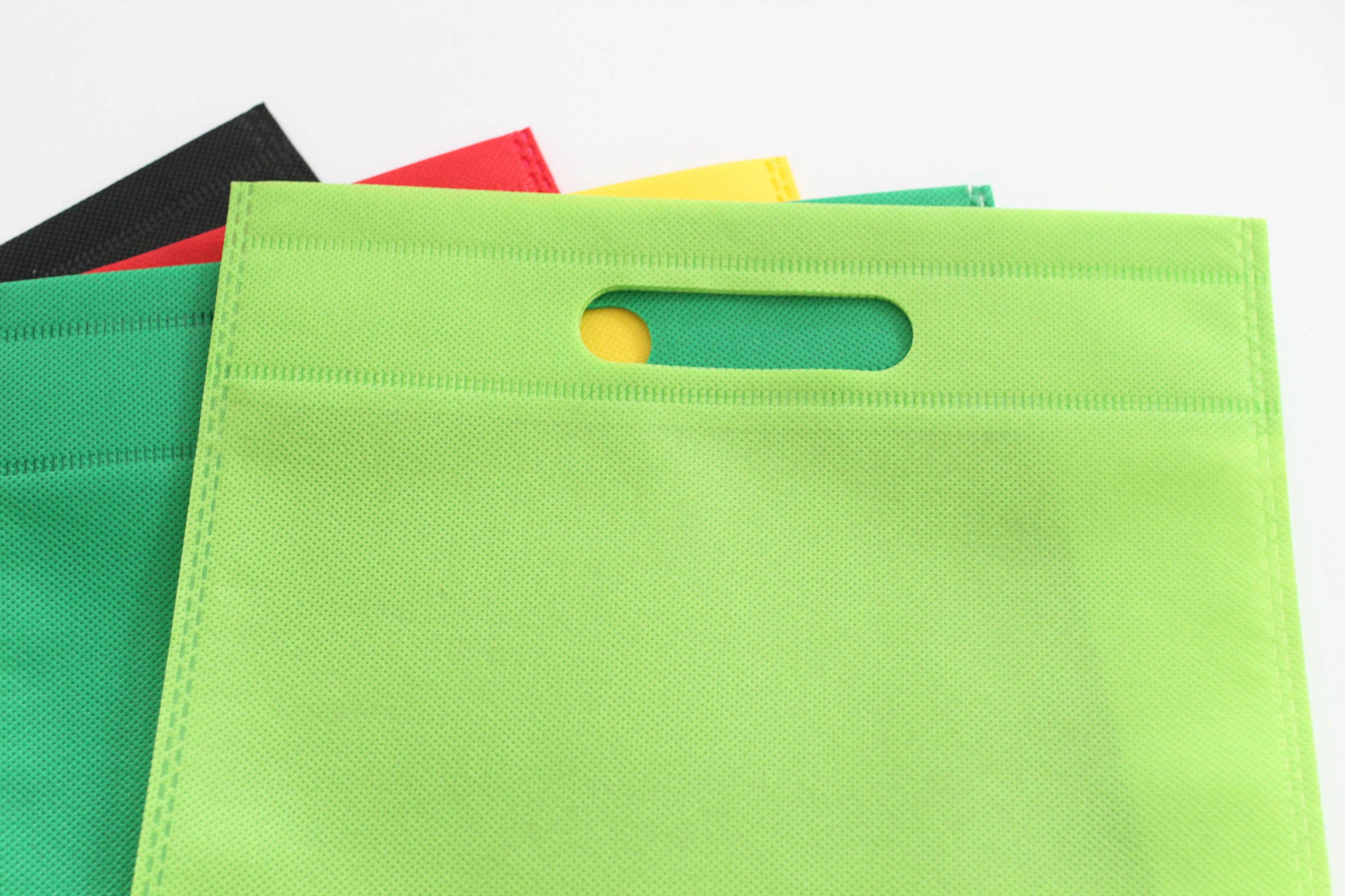 Cheap Customize Logo Size Color Wholesale Shopping Reusable T-shirt Rpet Pp Non-woven Bag