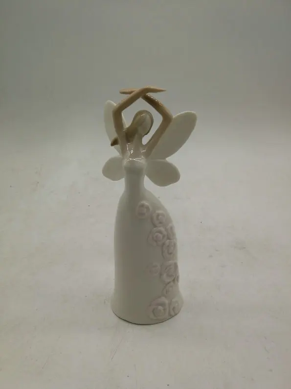 Фарфоровая керамическая статуэтка леди на заказ с сказочным