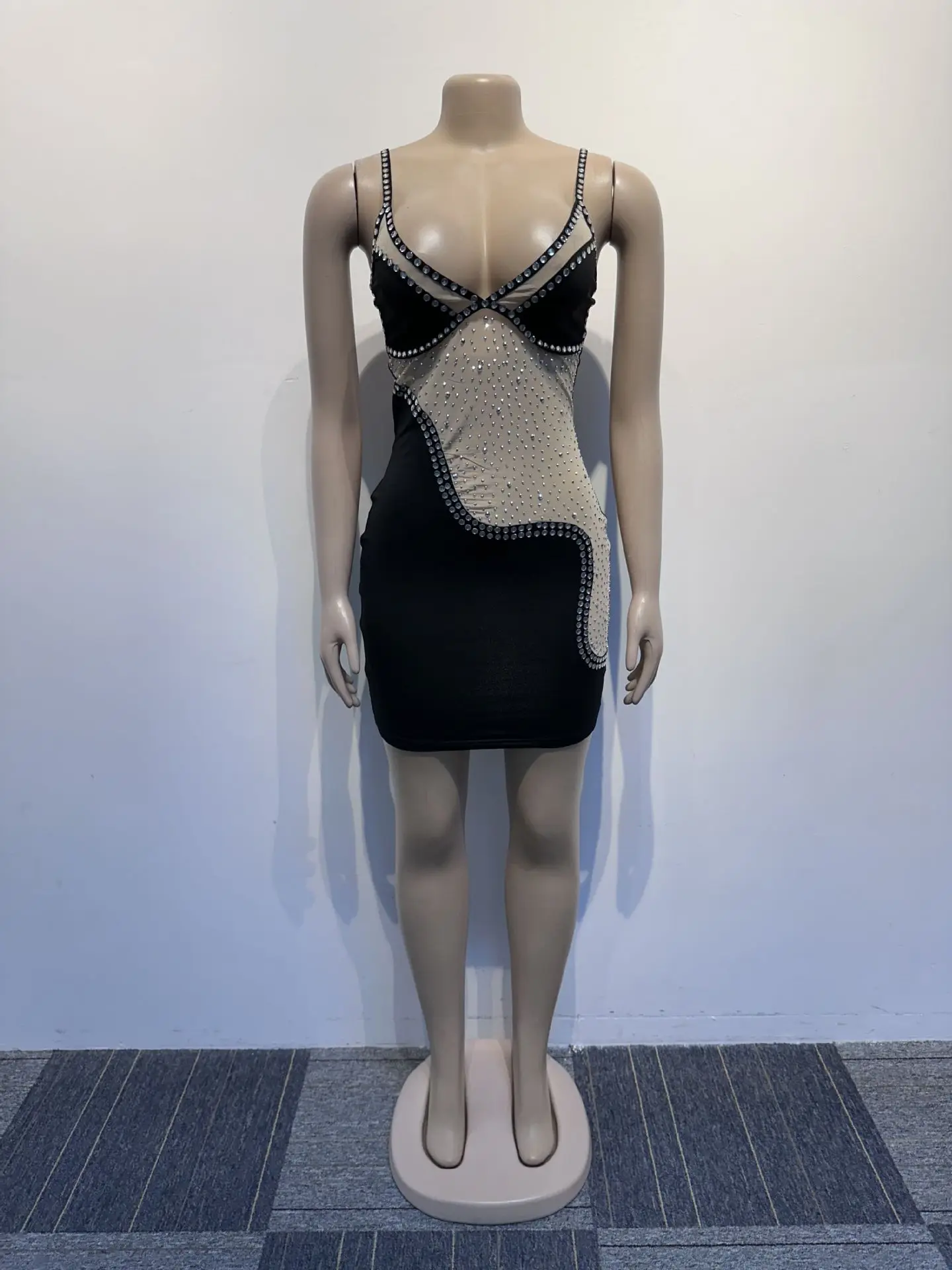 CW2885 Personality Chic Style Dress Black Translucent Strappy Mini Dress Club Party Dresses Women With Stones