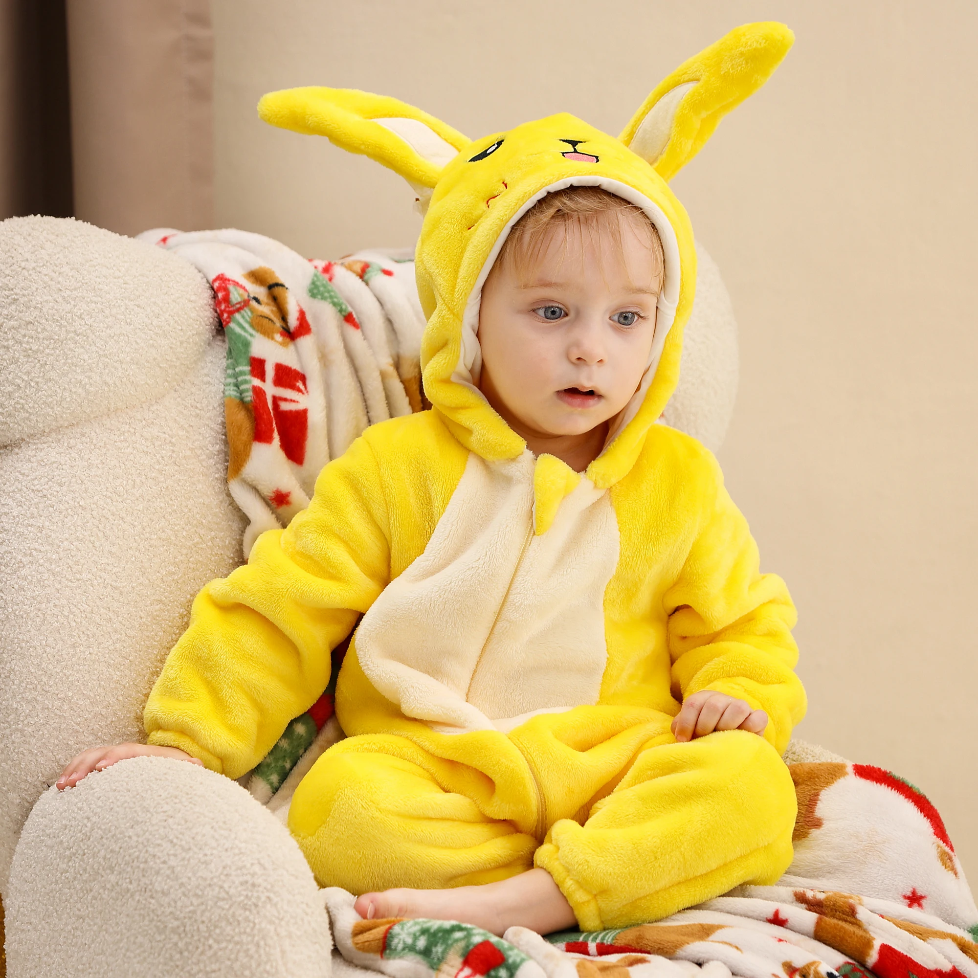 Michley Hot Sale 0-36M Cartoon Baby Boy Clothes Soft Flannel Material Jumpsuit Baby Rompers