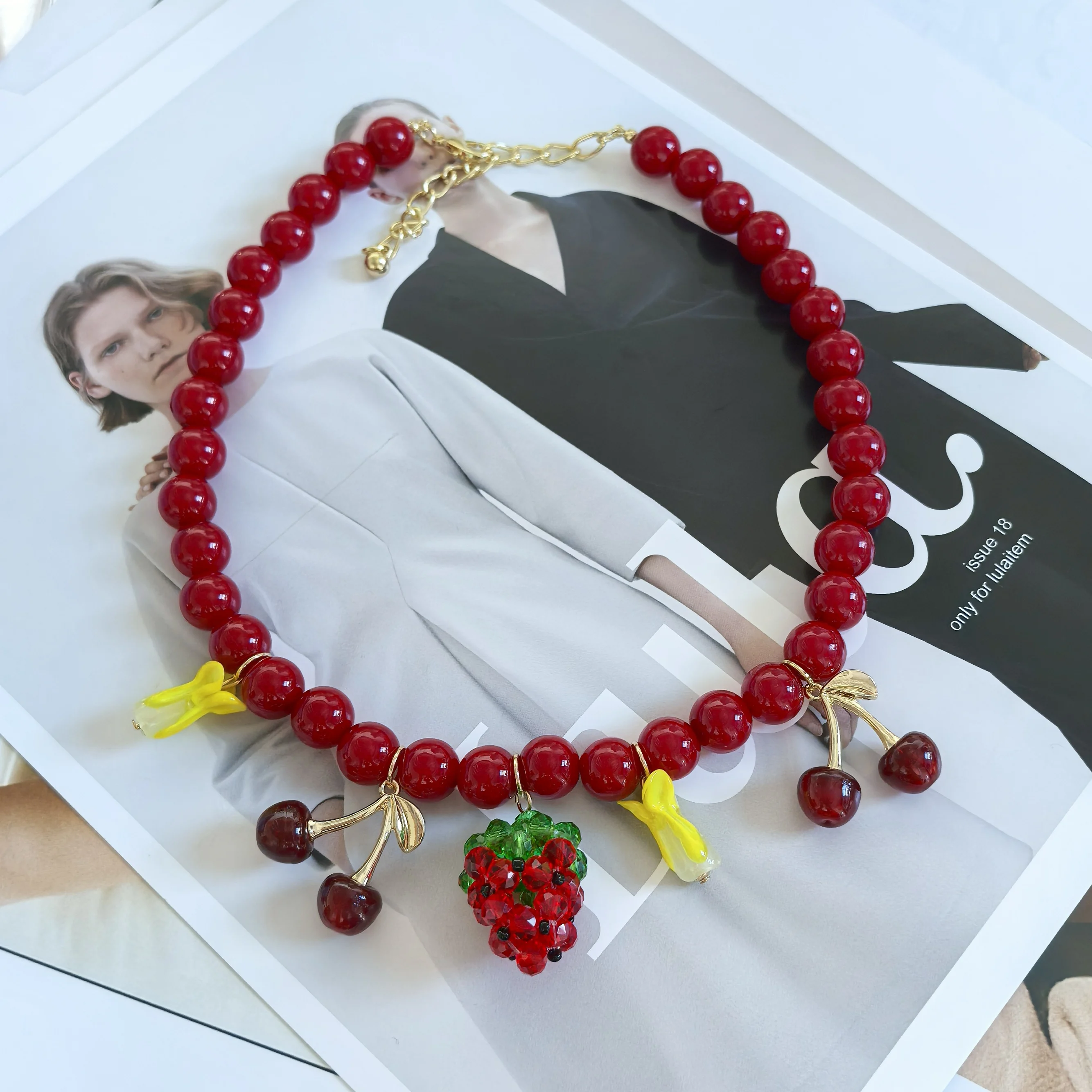 Hot Selling Red Beads Strawberry Cherry Flower Charm Necklace Fruit Leon Orange Choker Women Lovely Holiday Jewelry Wholesale