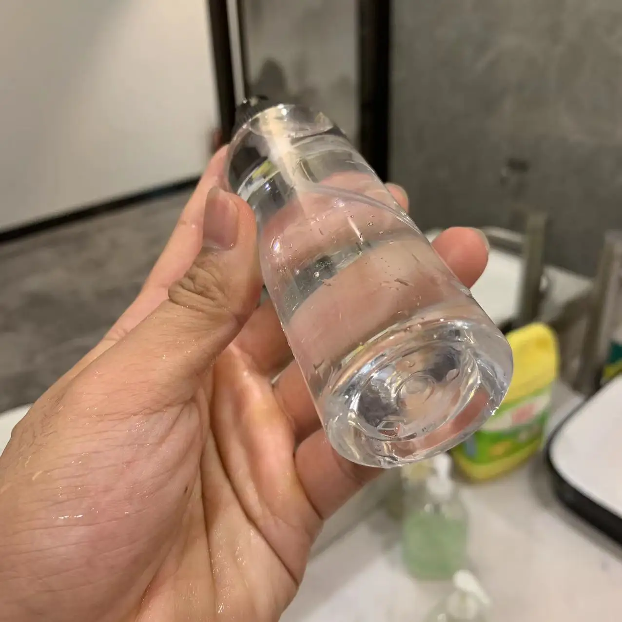 Empty Fine Mist Pet 100ml 120ml 150ml 200ml 250ml Clear Plastic Spray Bottle For Cosmetic Packaging