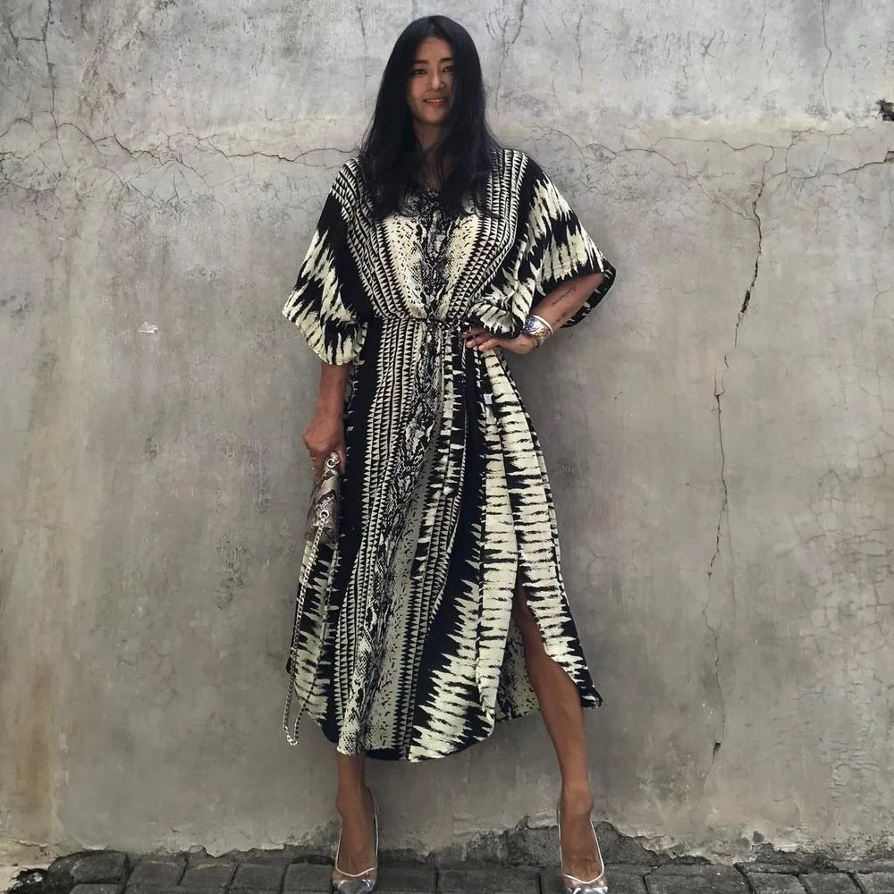 2021 new wholesale beach blouse drawstring three-quarter sleeves flower snake pattern holiday robe dress one size long skirt