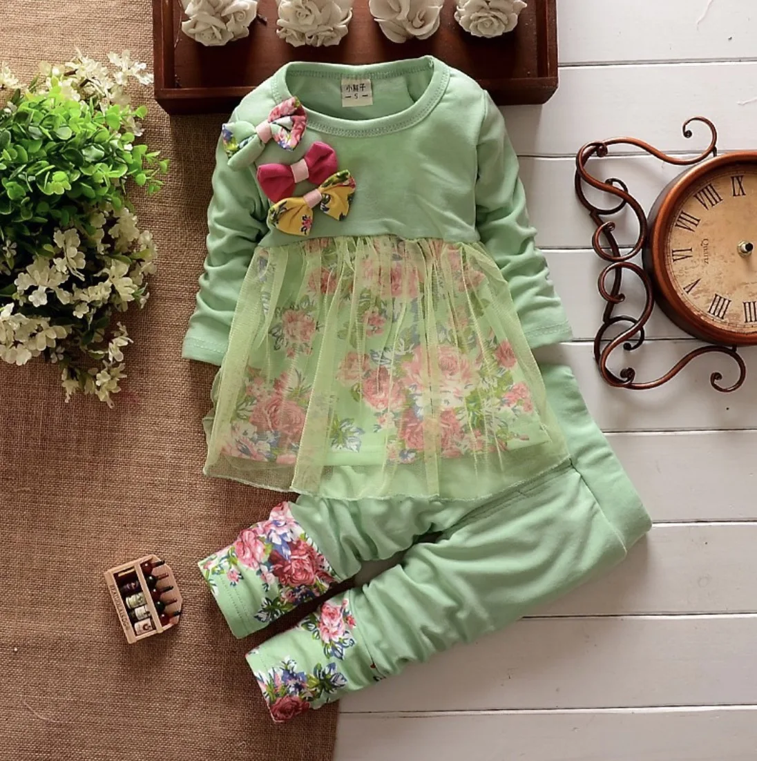 Wholesale Children Clothing usa flower print with bowknot spring outfits kids Clothing sets clothes gril