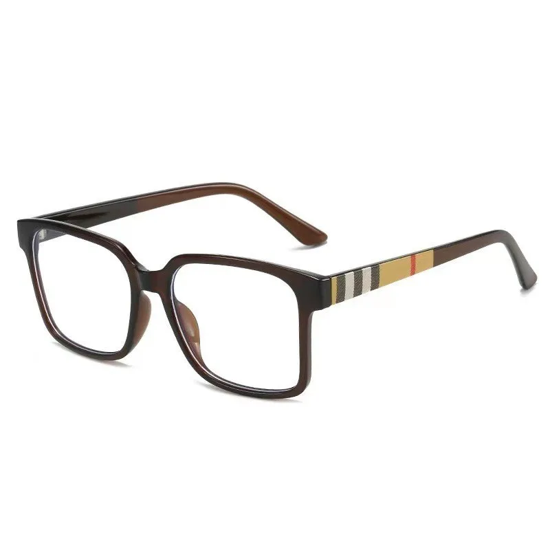 Latest Catalogue Luxury Designer Frame Glasses Classic Plaid Square Eyeglasses Blue Light Blocking Optical Eyewear Anteojos