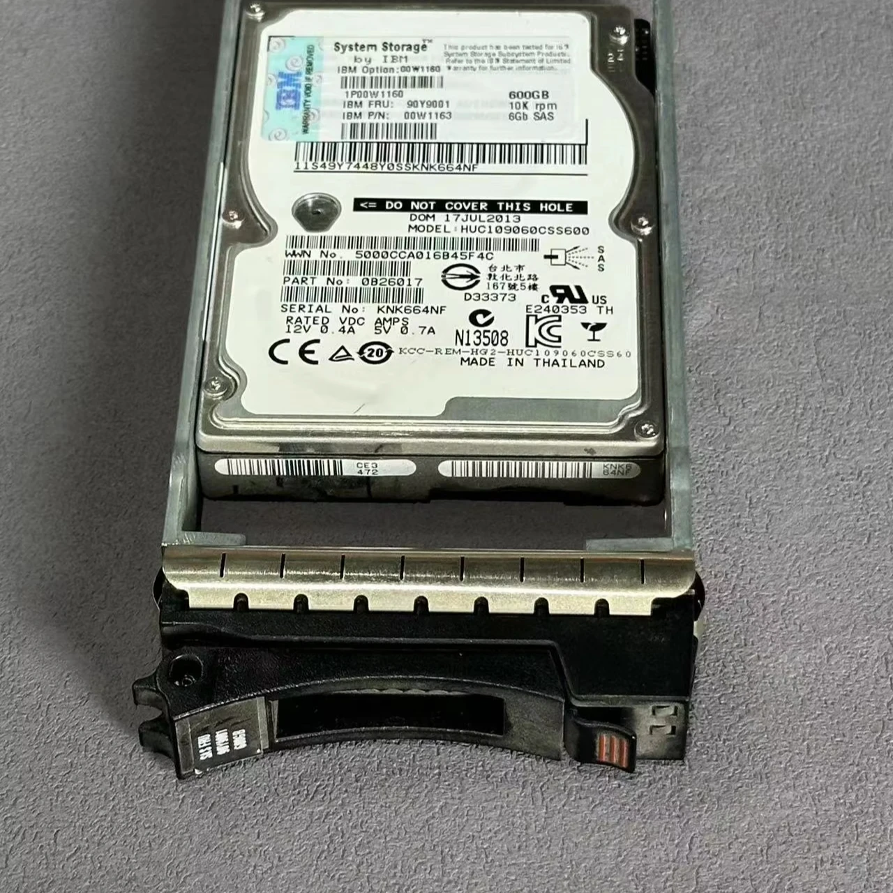 1746A4D-Системное хранилище DS3524120GB SAS серверный жесткий диск