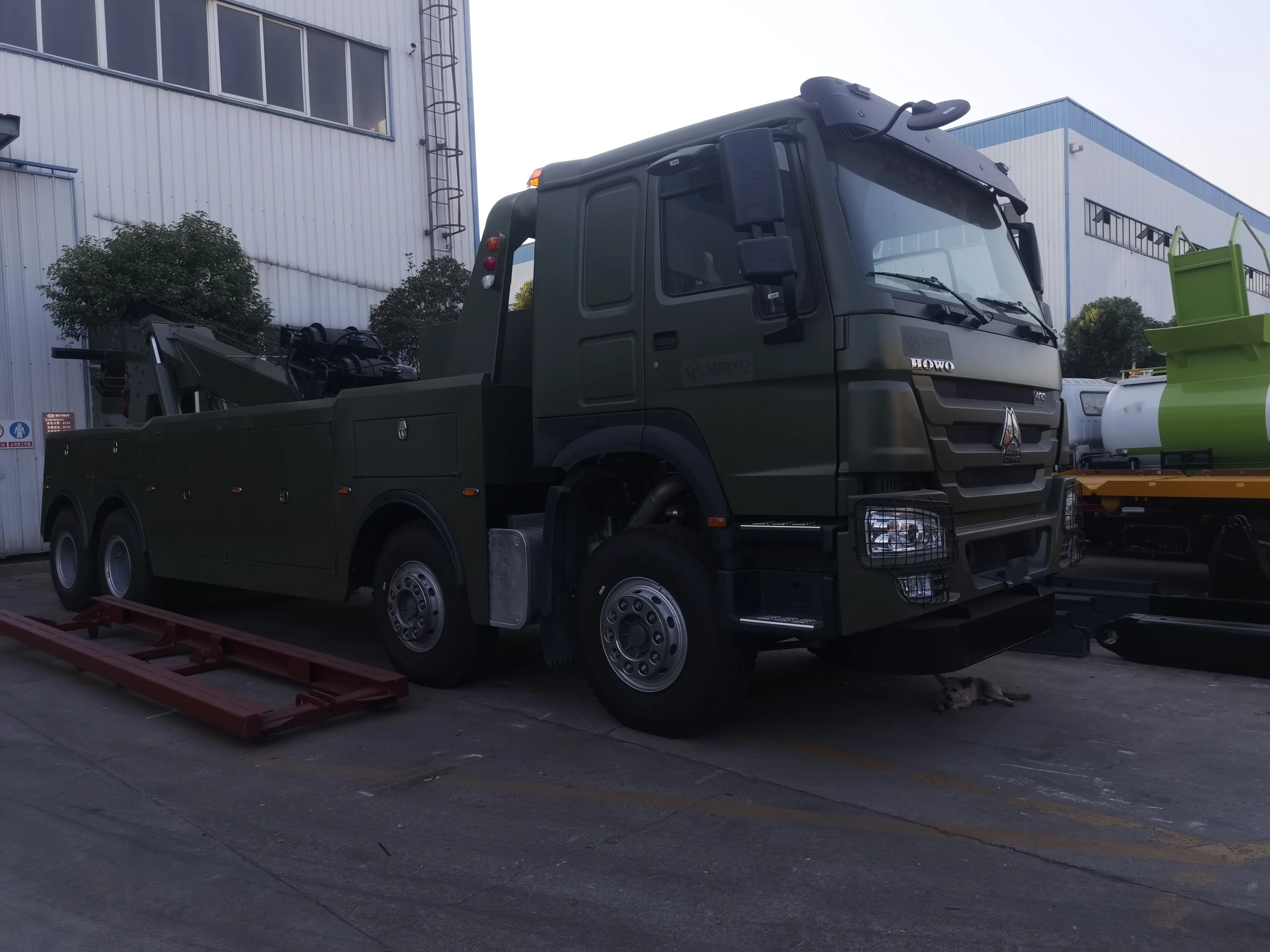 Factory Direct Sinotruk Euro II 8x4 30 Ton Wrecker Tow Truck Efficient Diesel Manual Used Convenient Trailer Wrecker One Tow Two