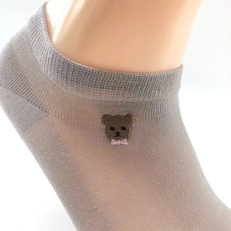Ready-to-ship Girl Women Ultra Thin Mesh Summer Cotton Bear Embroidery Seamless Hand-linking Ankle Low Cut Socks