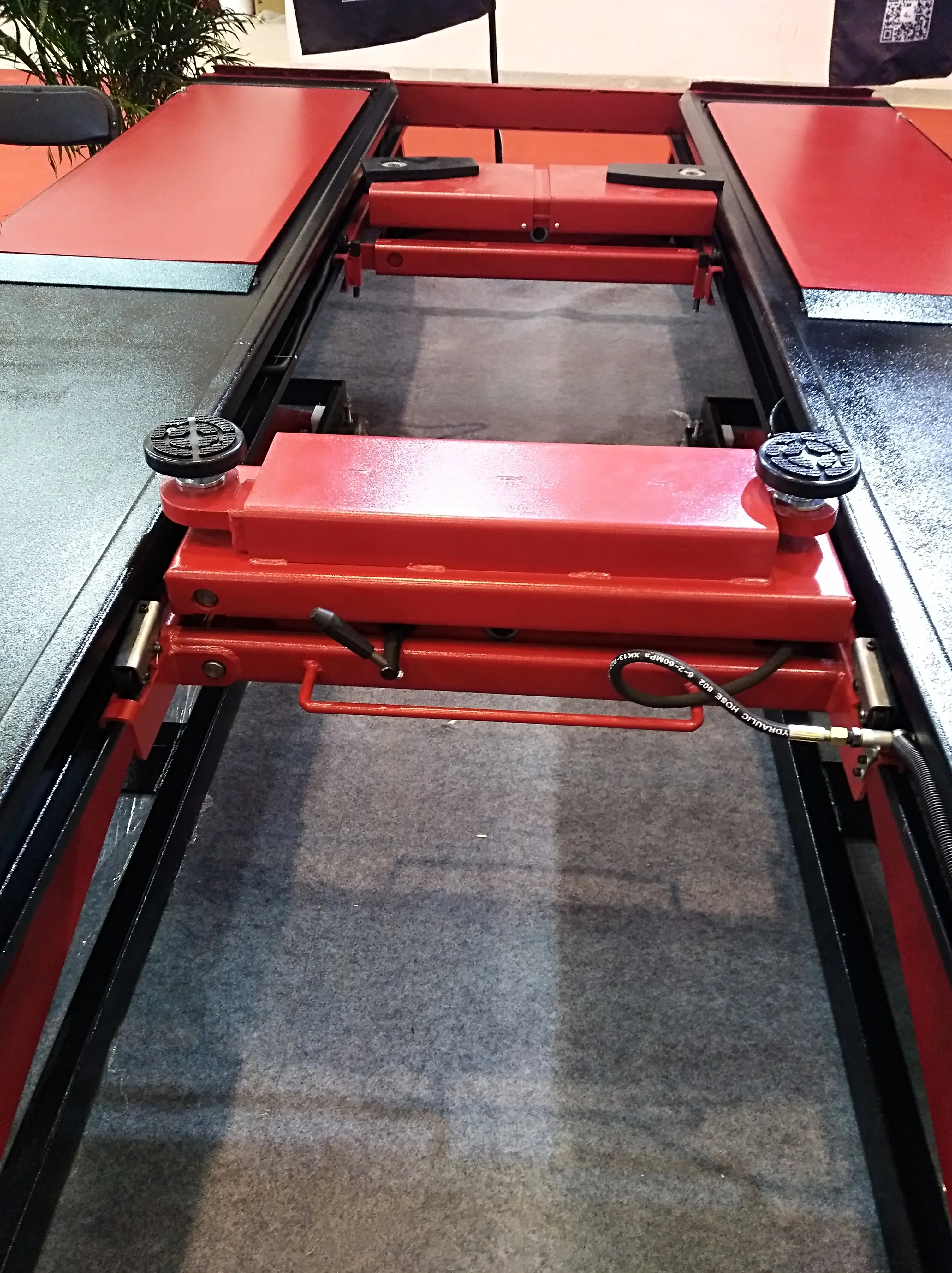 Super Thin Alignment Scissor Lift OJ-540B