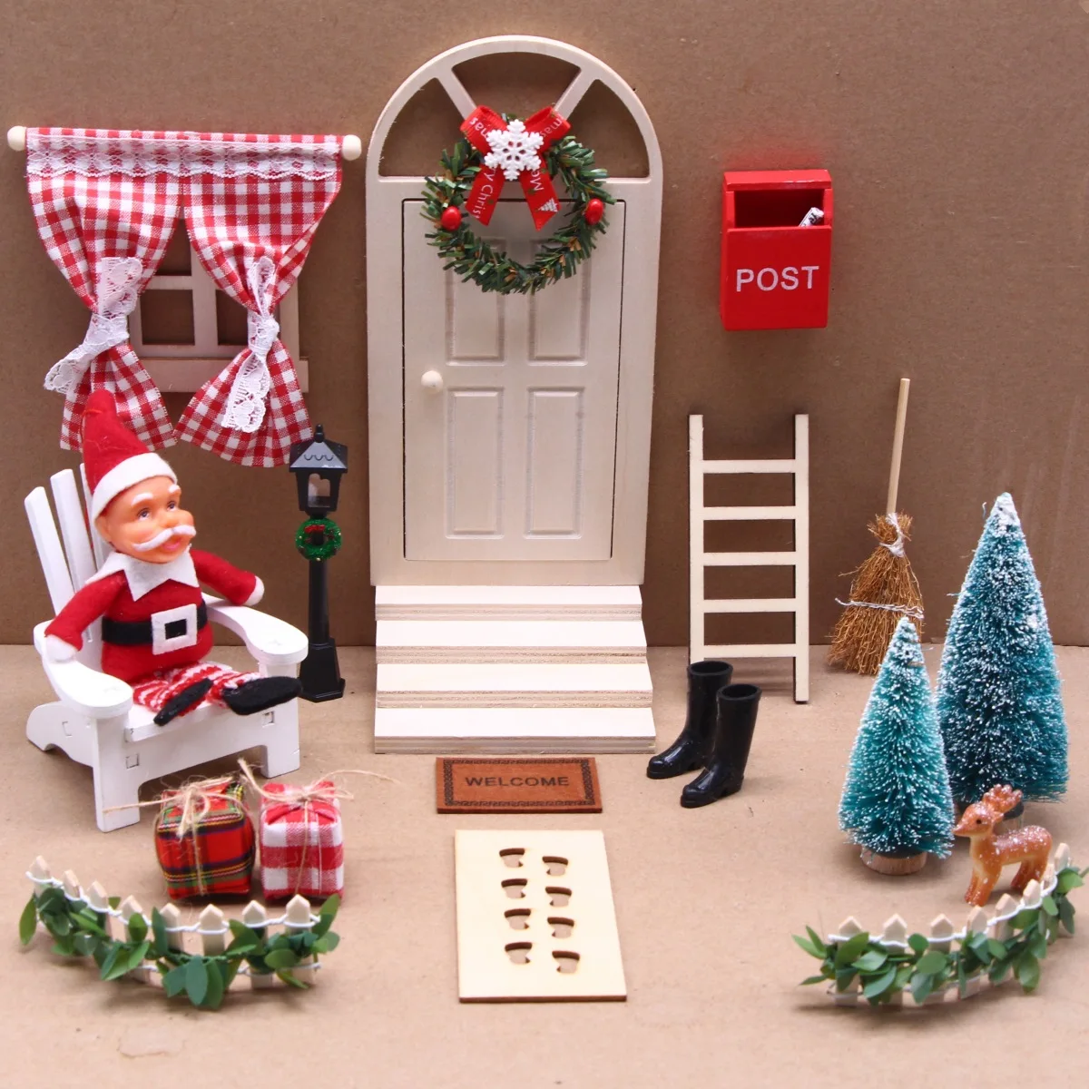 new mini dwarf elf set bj miniature Christmas gate scene props model doll house accessories craft