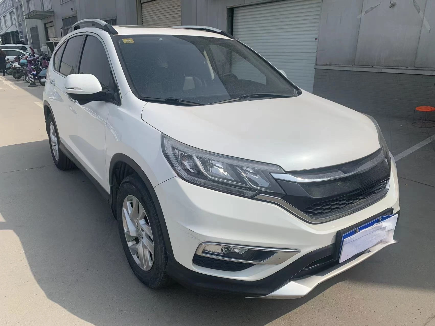 Для 2015 Honda CRV2.4L автоматическое кожаное сиденье многофункциональное на руль подогрев высокого качества дешево использованные автомобили оптовая продажа