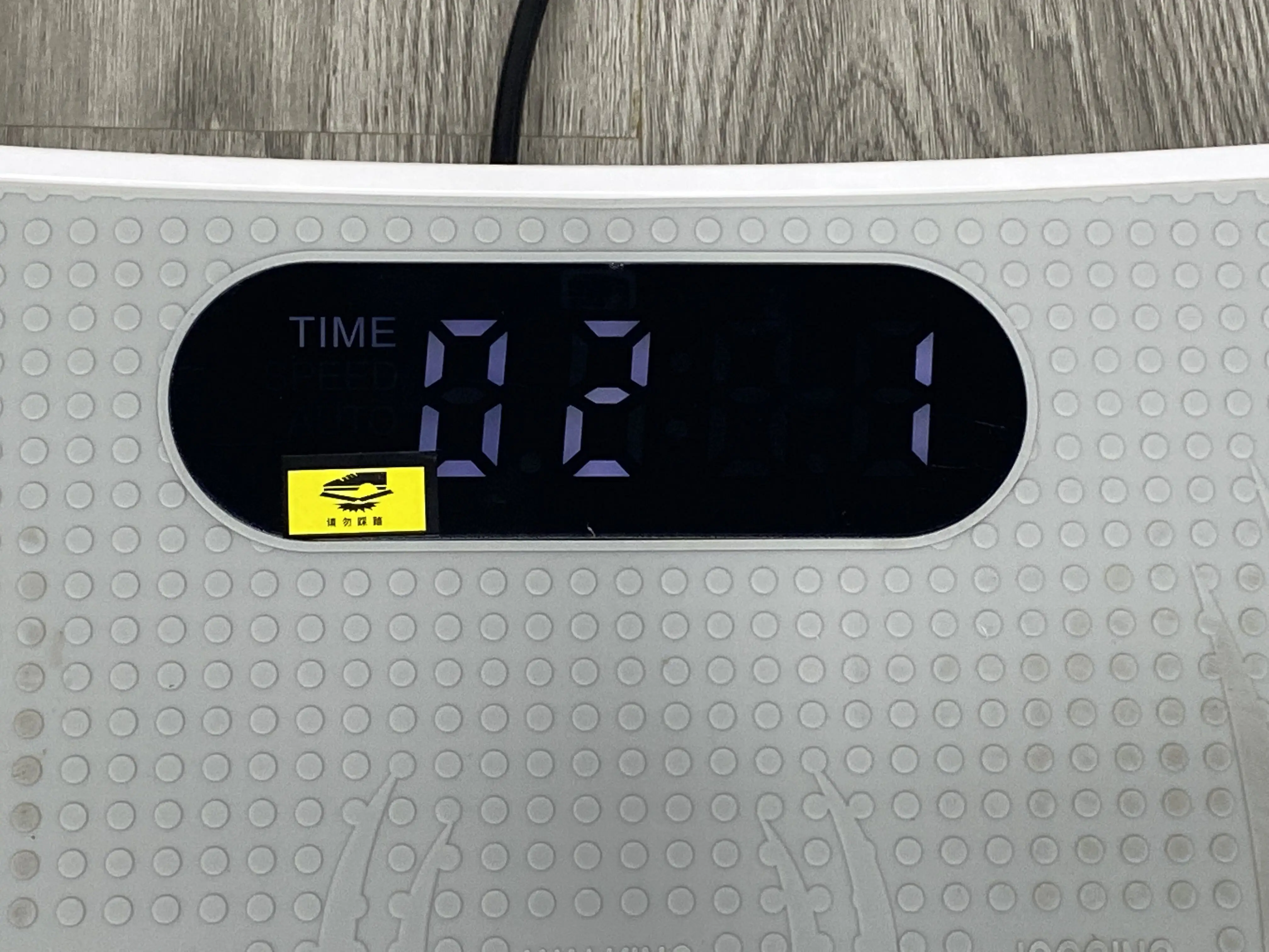 ZT High Quality Power Fit Vibration Plate Exercise Equipment Whole Body Shape Exercise Machine