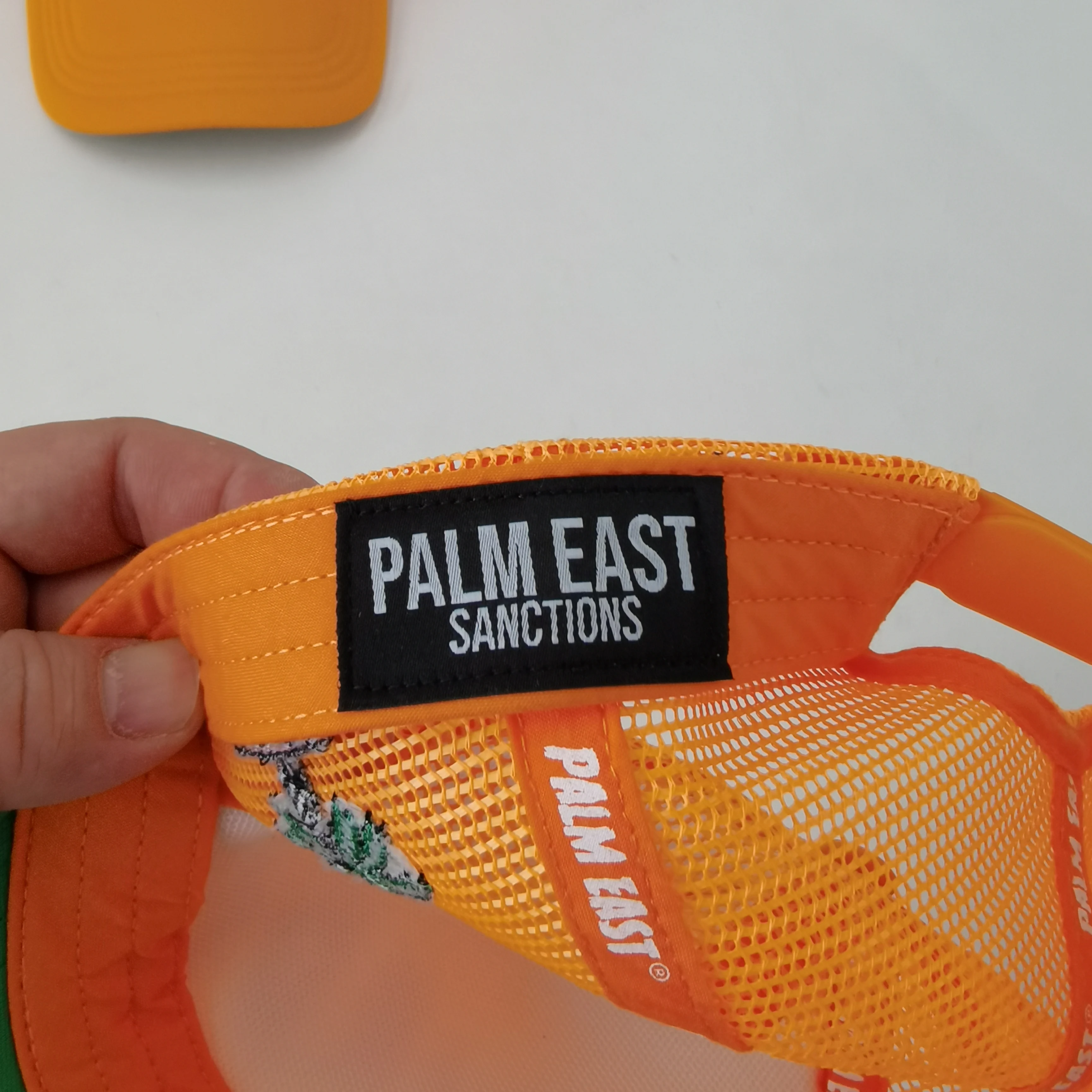 High quality custom mesh foam luminous trucker hat gorras wholesale sports hat factory