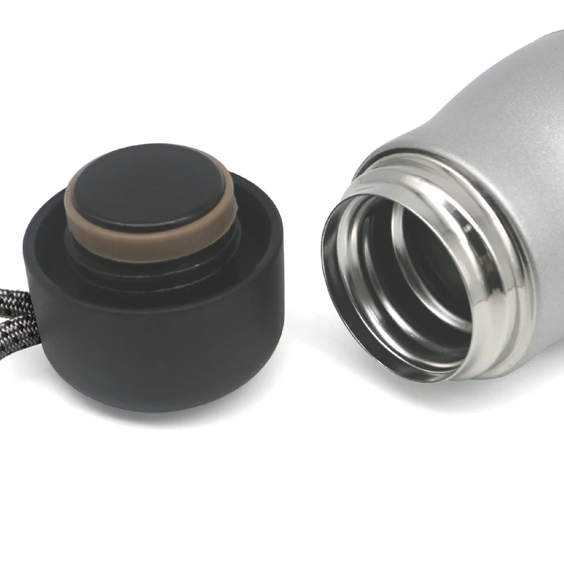 2024 20oz Sport 304 Stainless Steel Vacuum Bottle Spray Paint Portable Vacuum Hydration BPA Free Lid with Rope Thermal