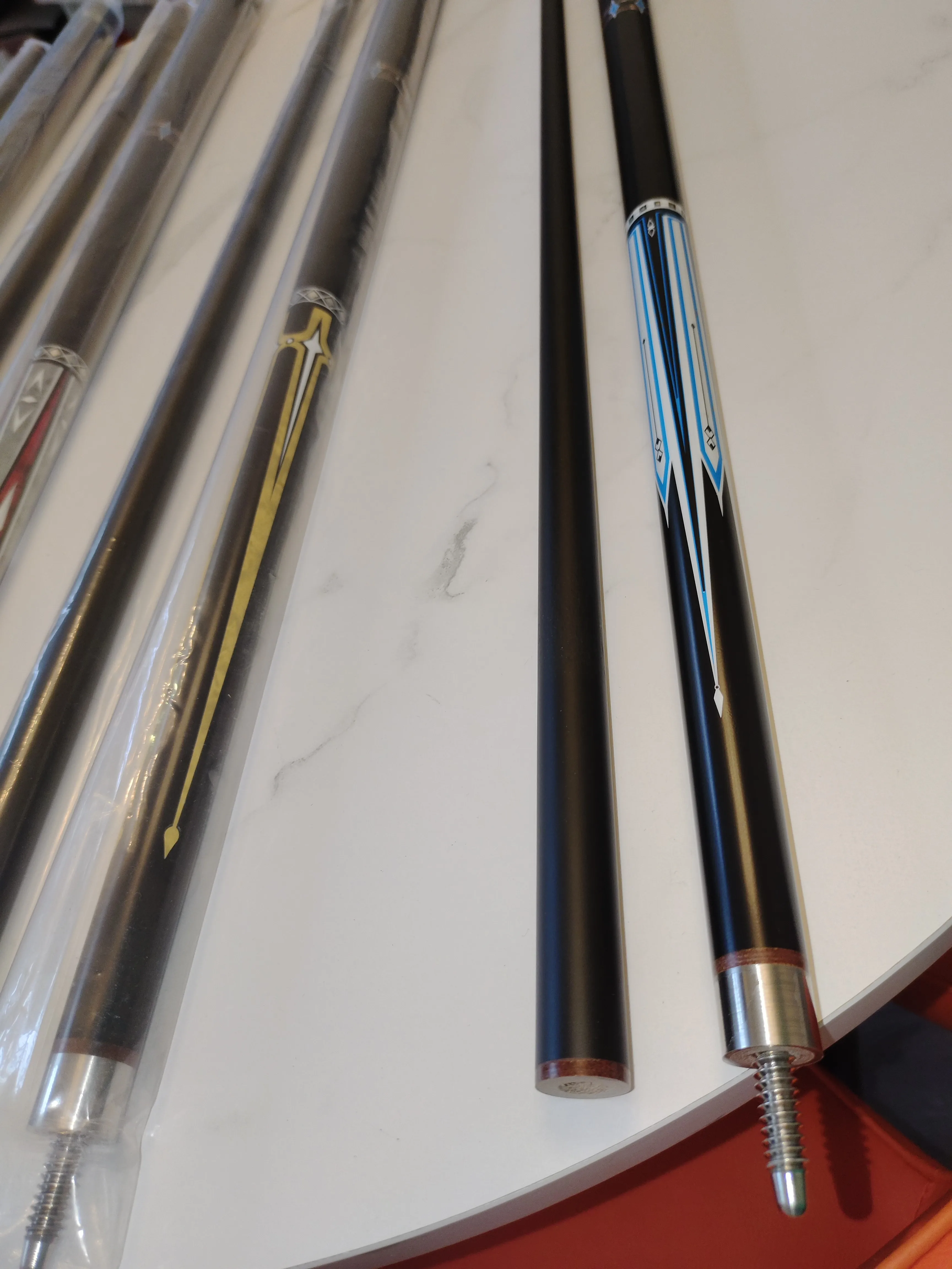 Ronsen professional highly accurate graphite carbon fiber cue 12mm tips billiards snooker pool cues stick 58' length