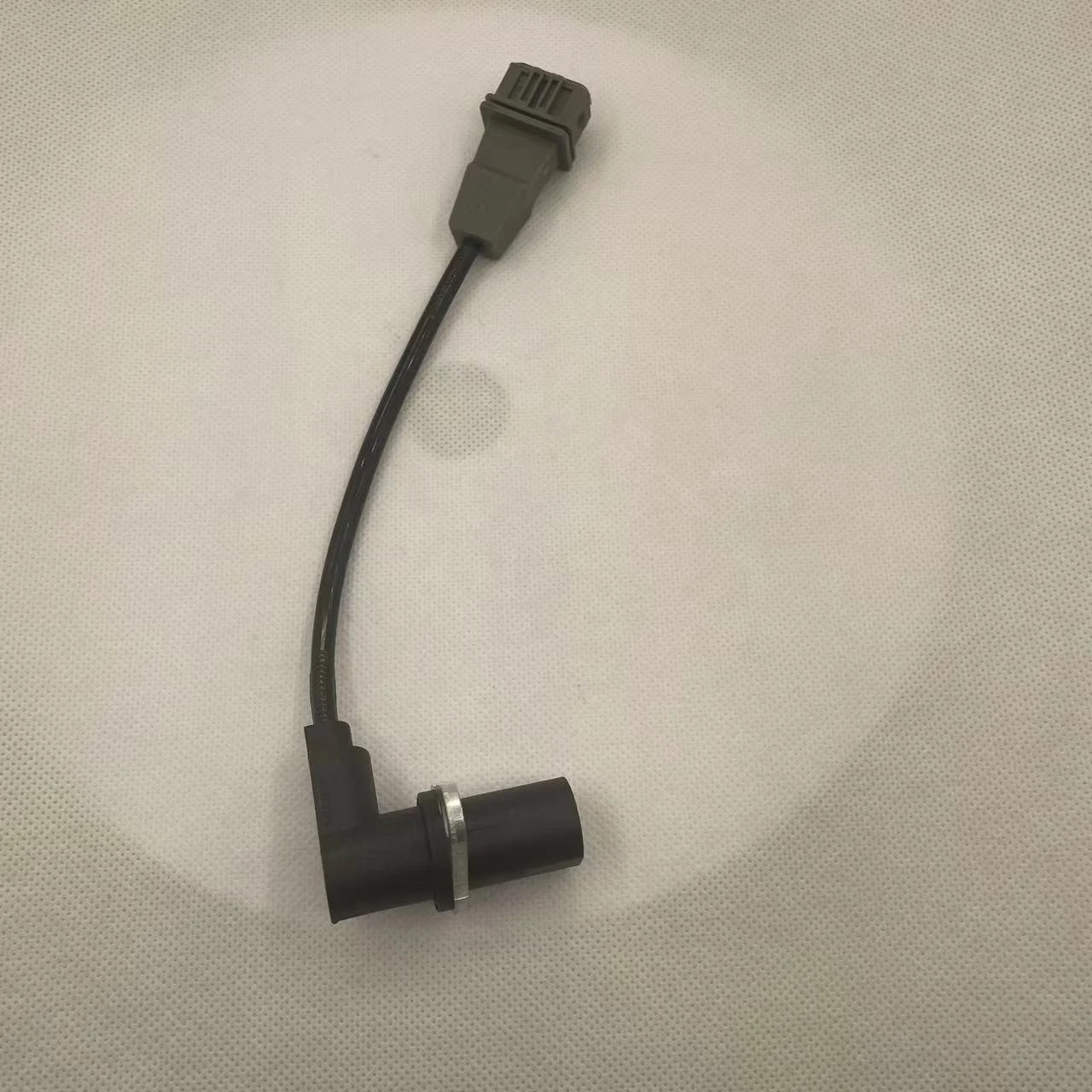 Crankshaft Position Sensor for KIA RIO 0K30A18891 0K30A-18891