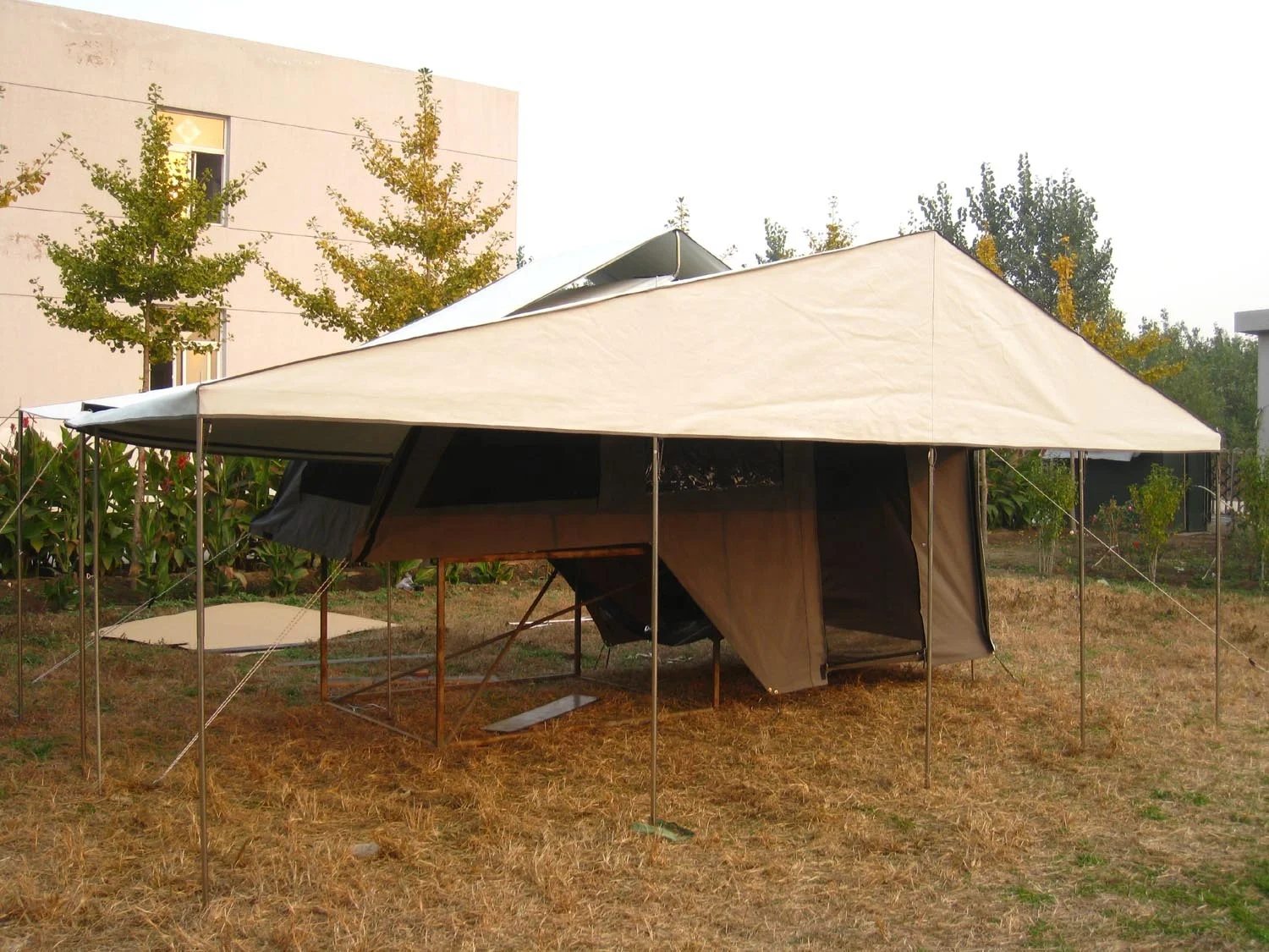 Outdoor Camping 4WD Backward Hard Floor Trailer Tent Family Camping Canvas Tents
