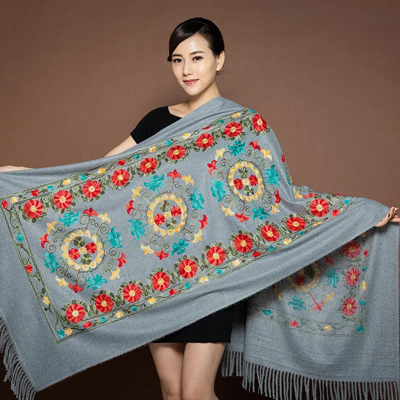 New Ladies Soft Pashmina Scarves Shawls Wholesale Winter Warm Women Tassel Embroidered Flower Cashmere Scarf For Girls