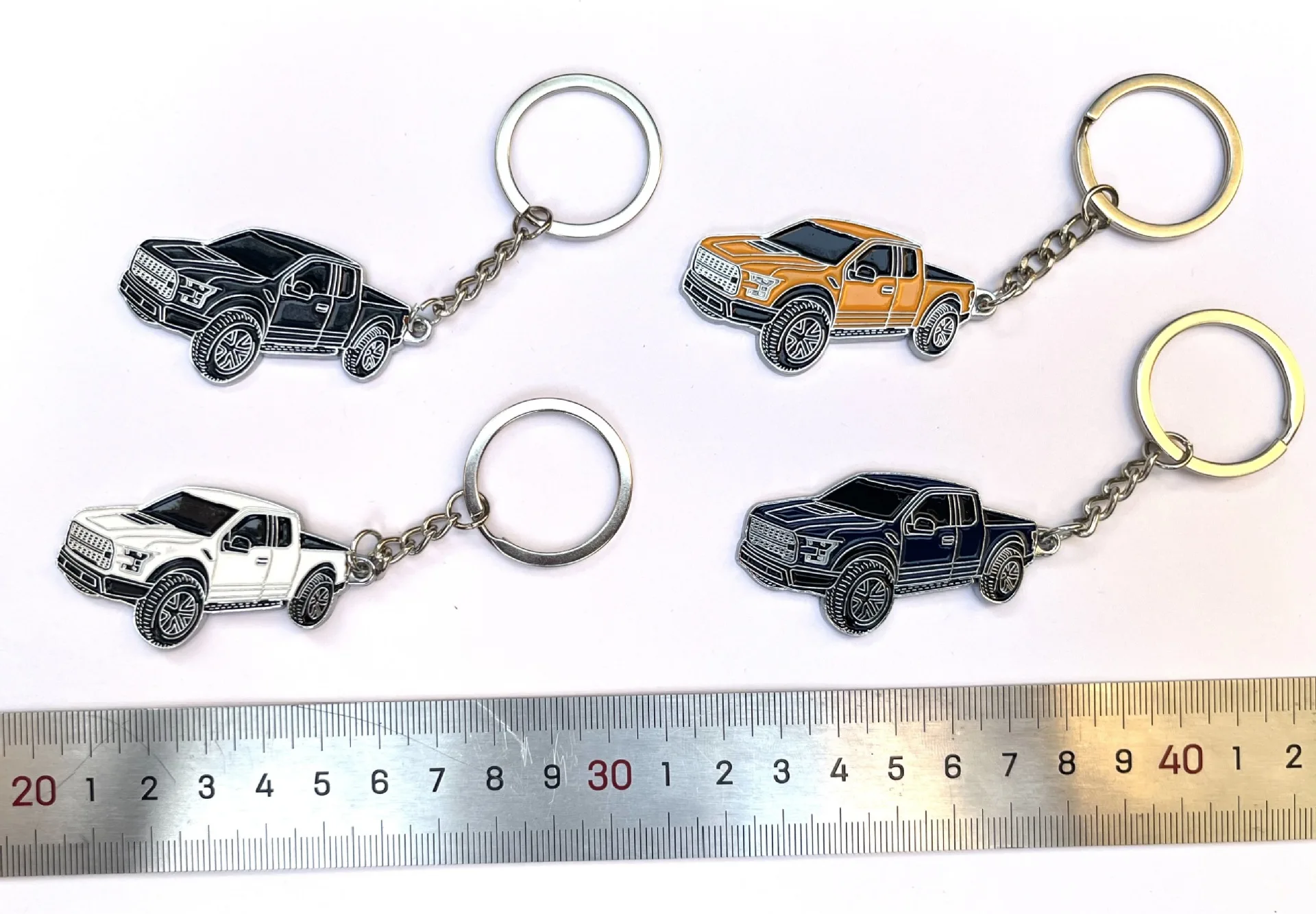 New car model key chain pendant metal gift accessories modified enamel keychains