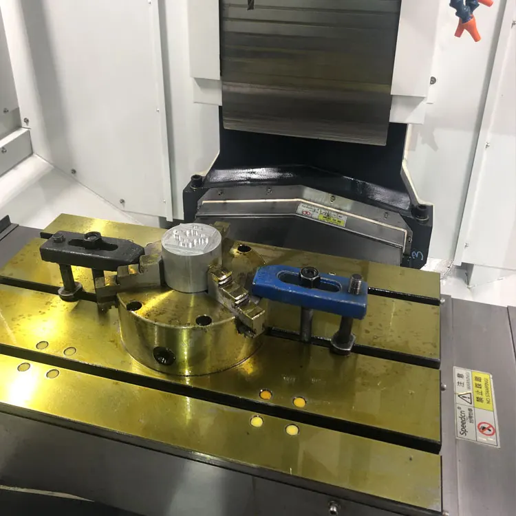 TV6 китайский центр сверления и нарезания резьбы с ЧПУ